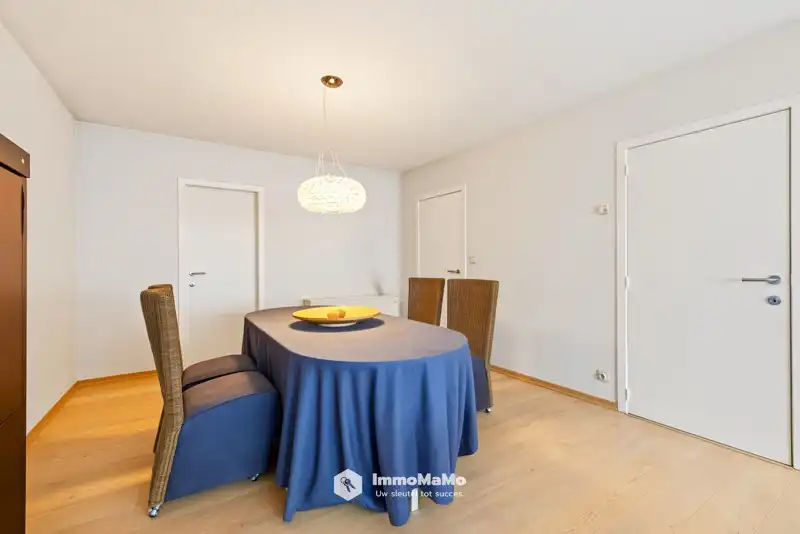 RUIM 2 SLAAPKAMER APPARTEMENT TE KOOP IN WACHTEBEKE foto 3