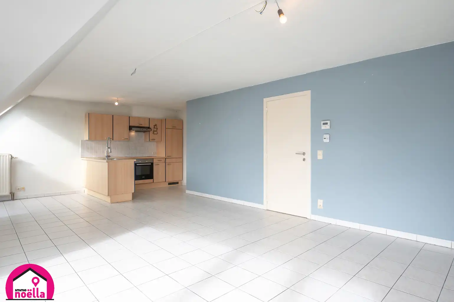 TE KOOP TE WESTENDE RUIM EN ZONNIG APPARTEMENT! foto 5