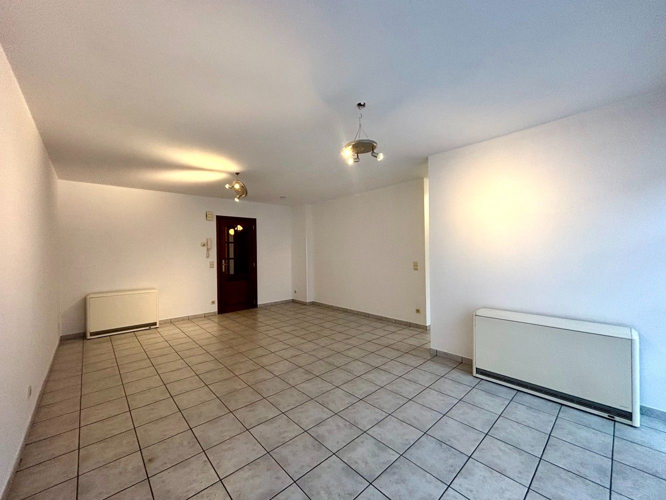 Appartement met 2 slaapkamers en terras in Wommelgem! foto 4