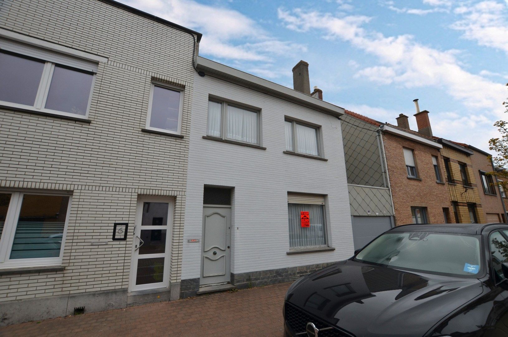 Goed onderhouden woonhuis  foto {{pictureIndex}}