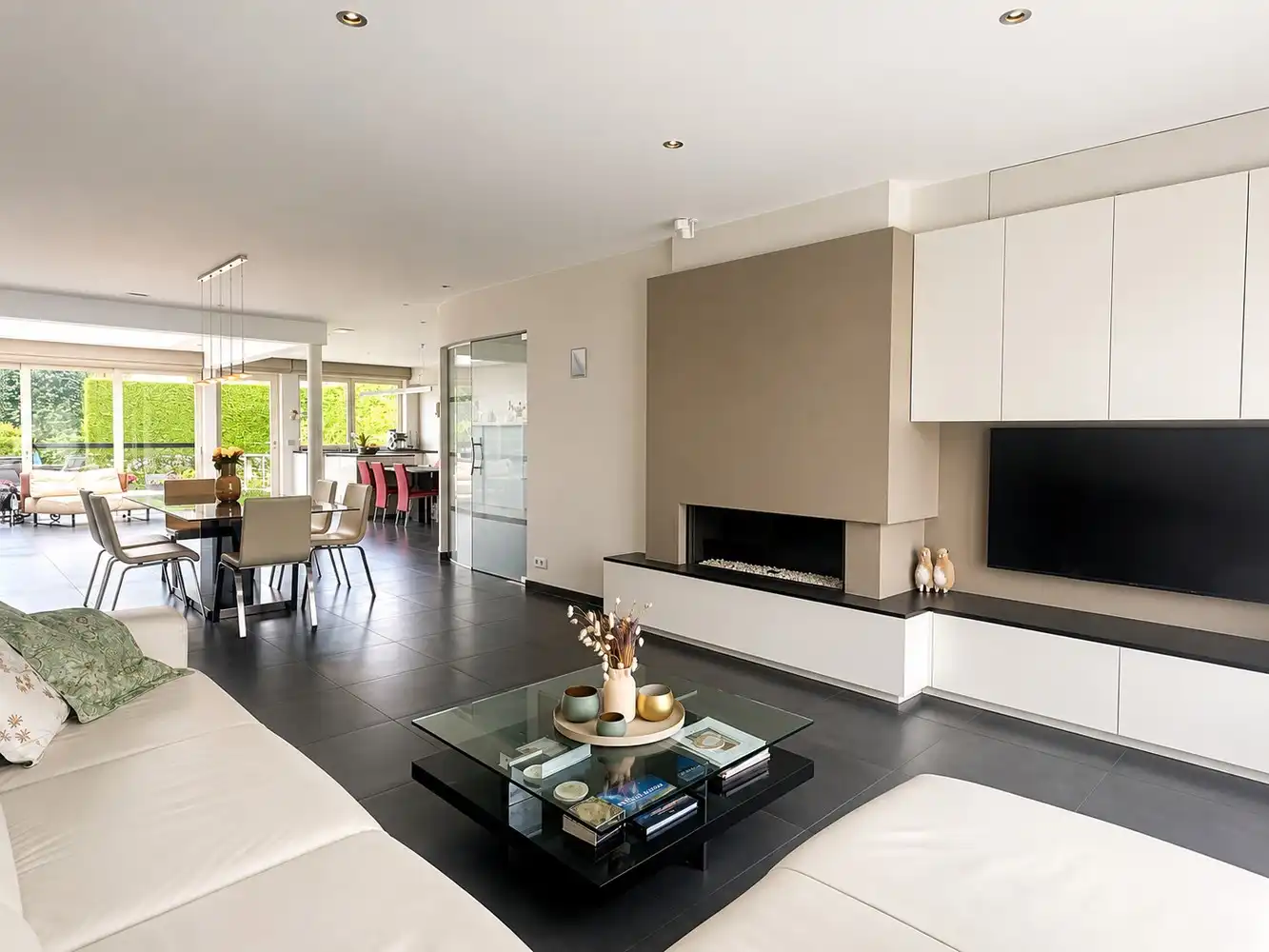 Uitzonderlijke villa met lift, wellness en EPC A in gegeerde Spaanse Kroonwijk foto 4