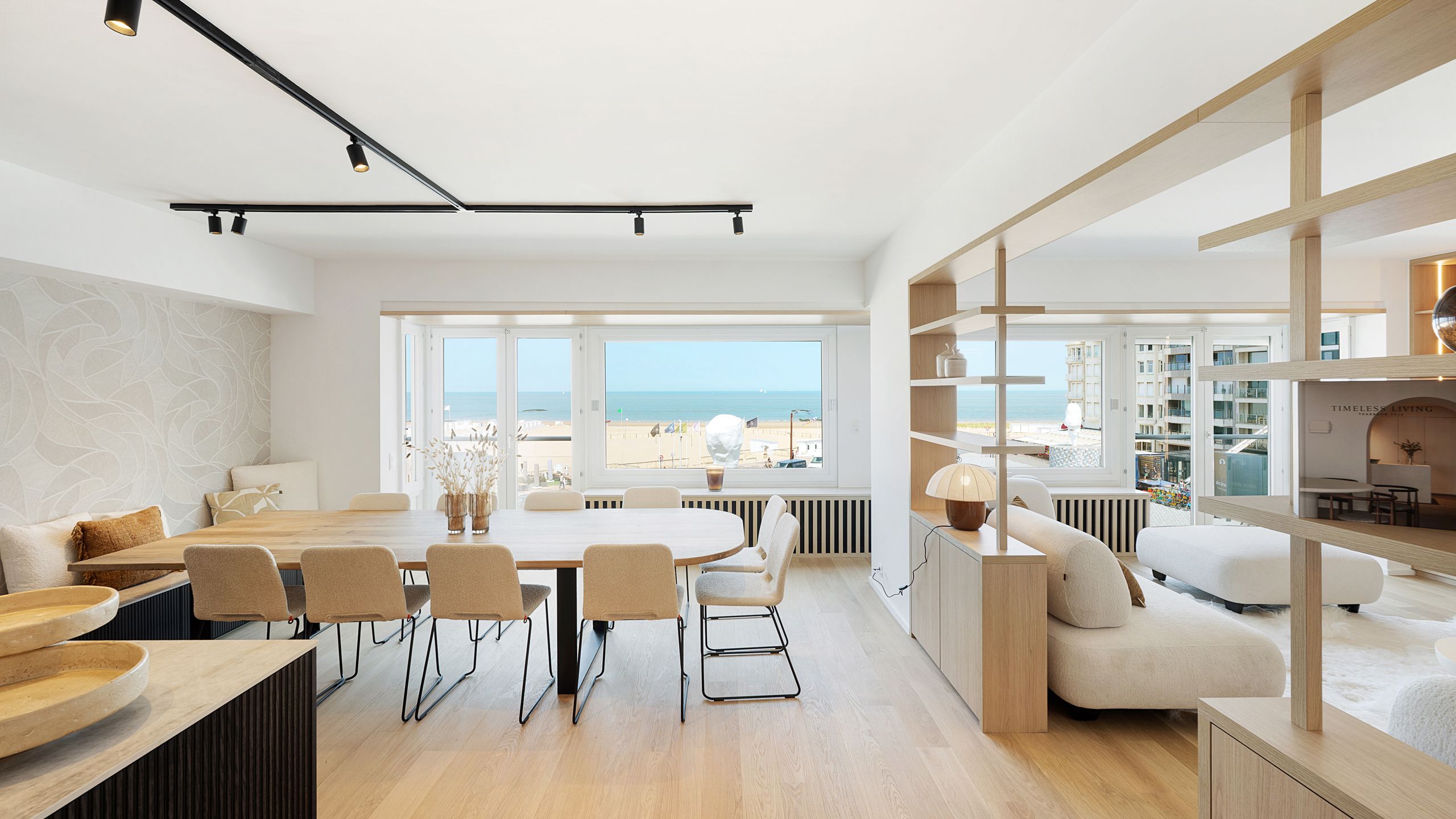 Appartement met 5 slaapkamers en 10m gevel te Rubensplein. foto 2