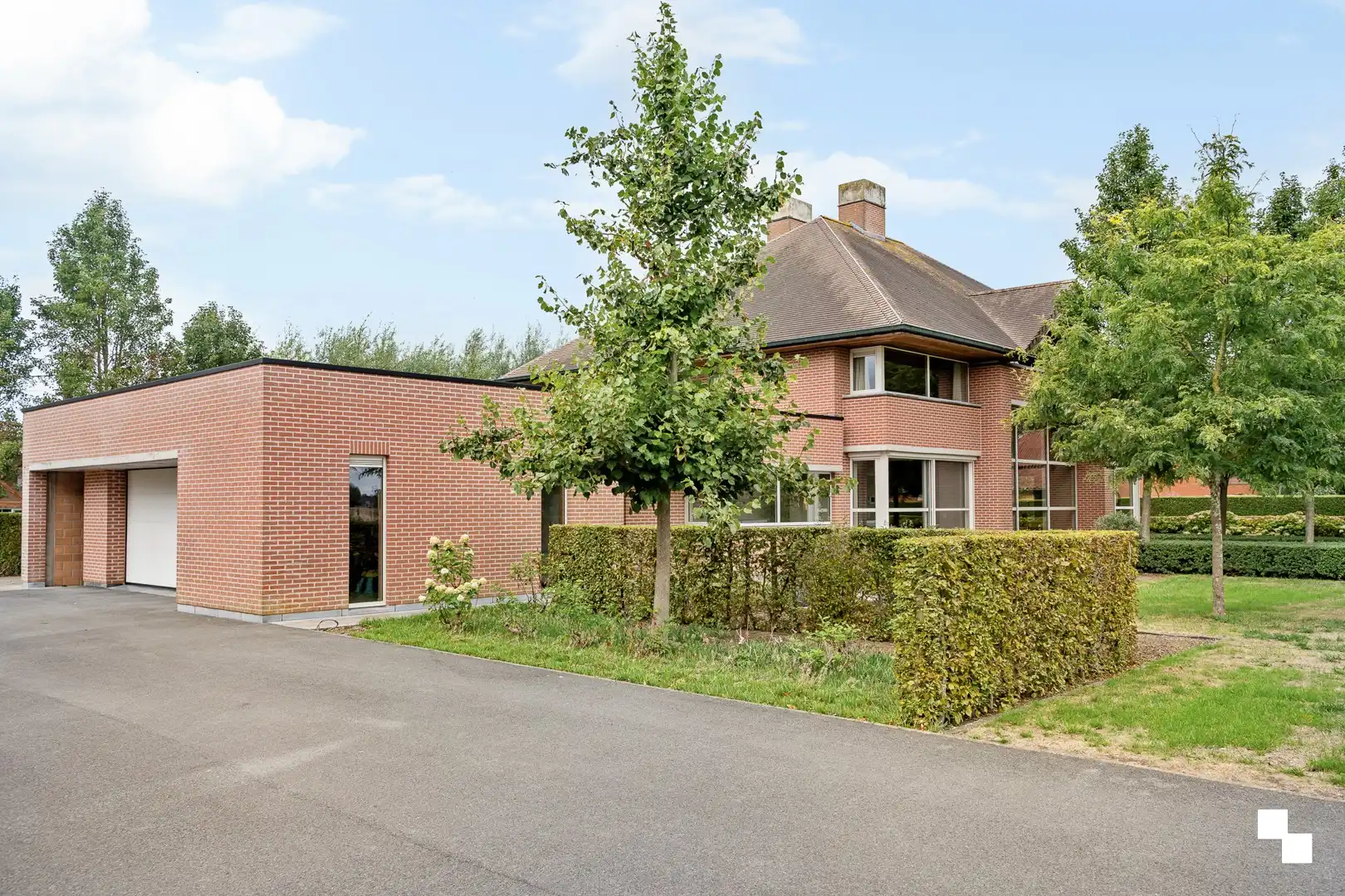 Uitzonderlijk ruime eigendom met 507 m² bewoonbare oppervlakte en weideland foto 31