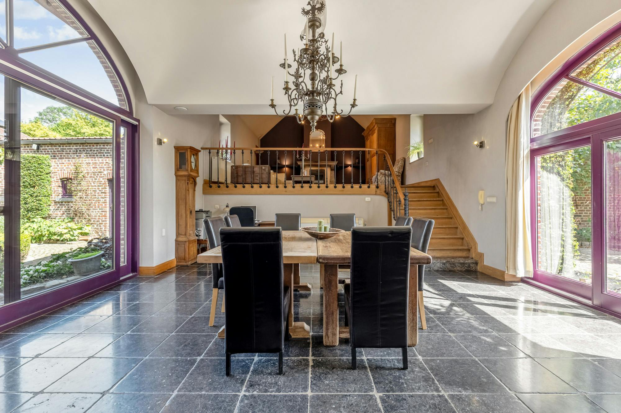 Gerenoveerde vierkantshoeve in het landelijke Vliermaal foto 3