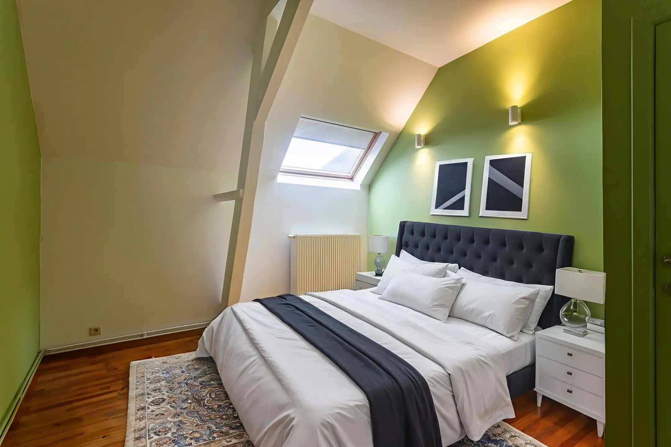 Authentiek gerenoveerde woning met garage in Mater dorp foto 17