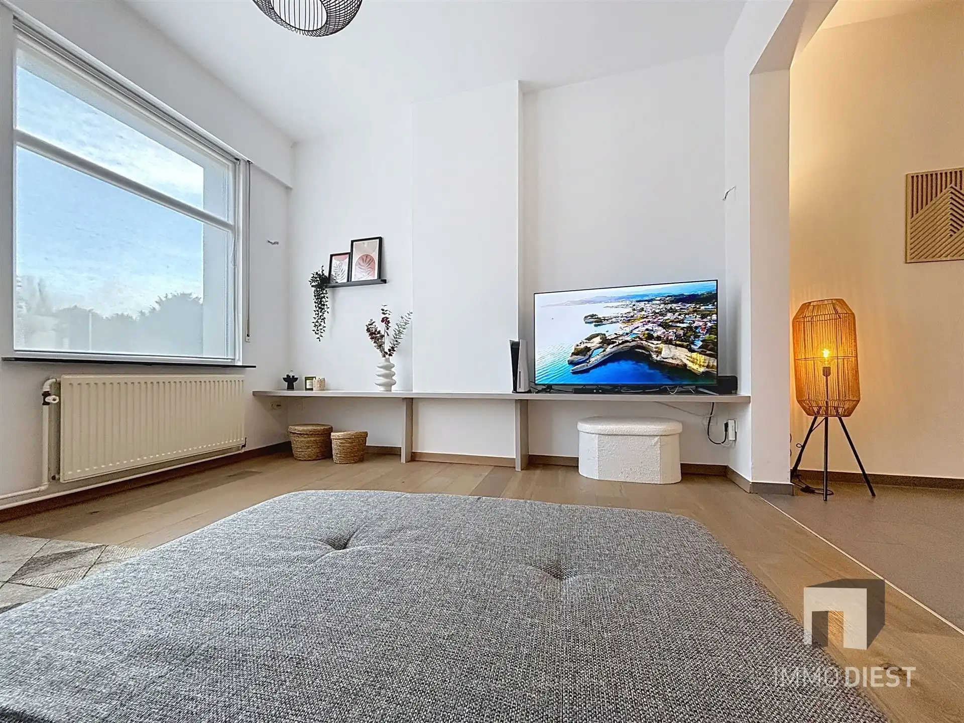 Trendy gerenoveerde woning met 3 slaapkamers foto 4