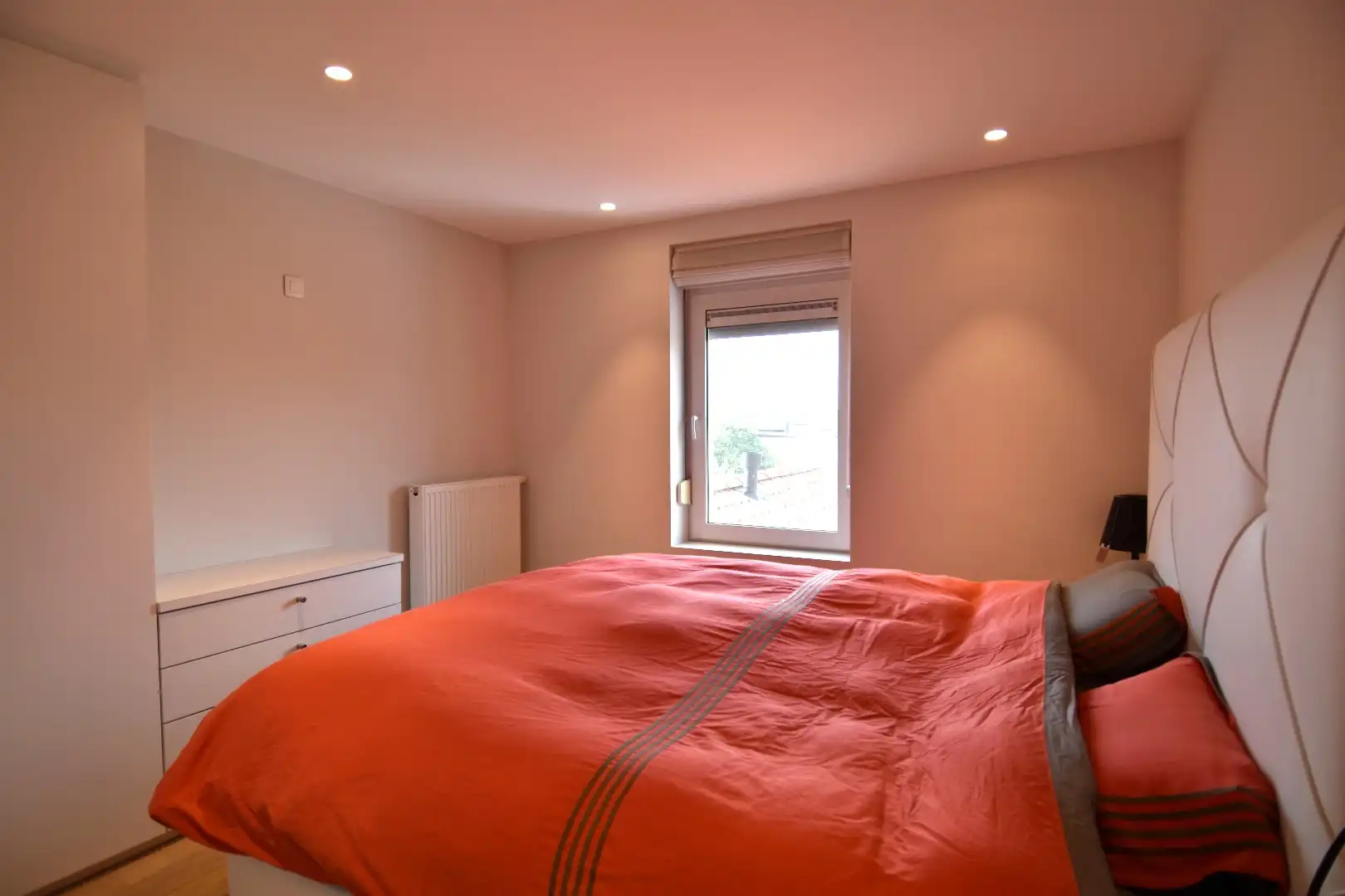 Vernieuwde HOB met 3 slaapkamers, bureel, zonnige tuin en garage te koop in Bellegem foto 12