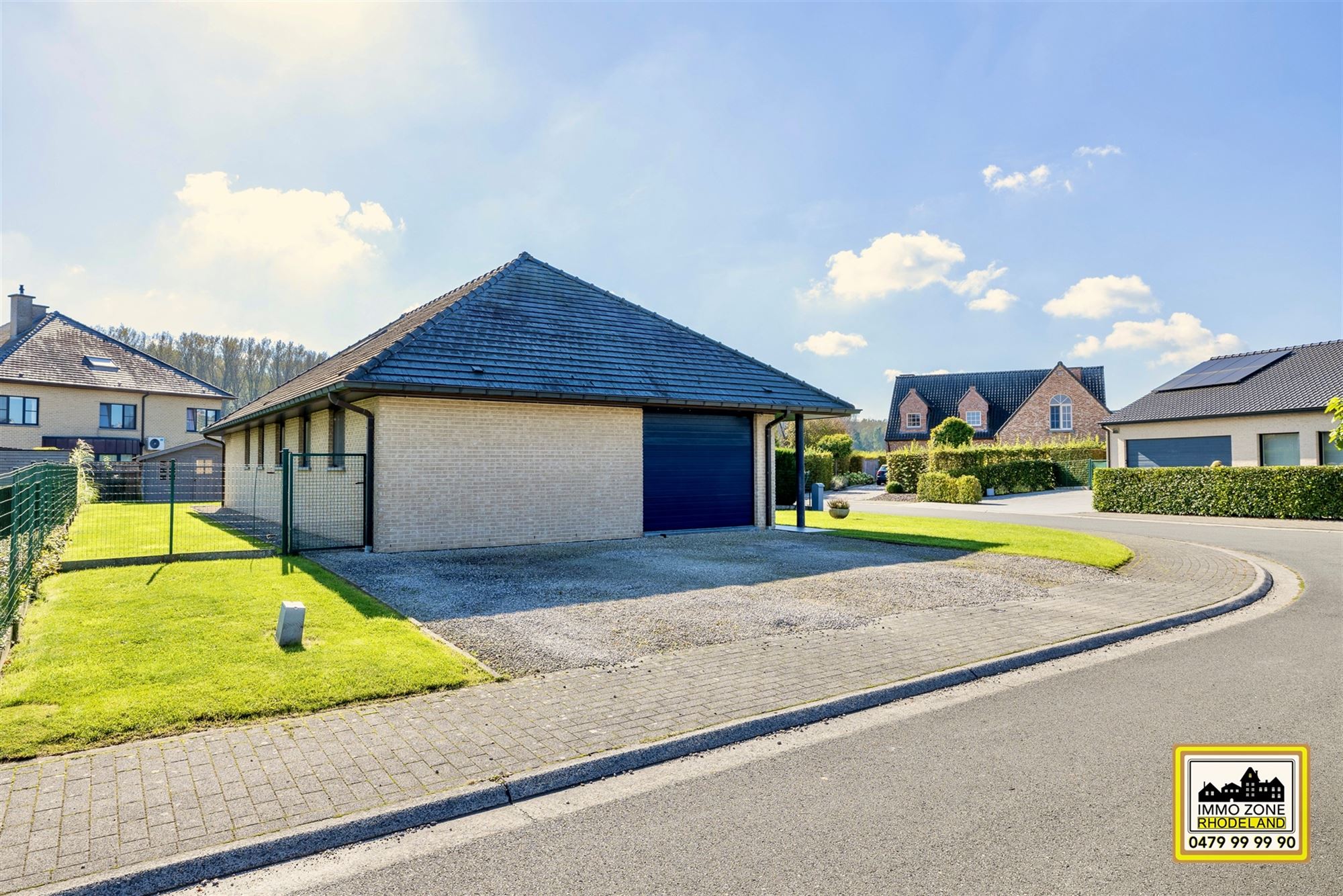 Prachtige bungalow met 3 slpks en zuidgerichte tuin foto 2