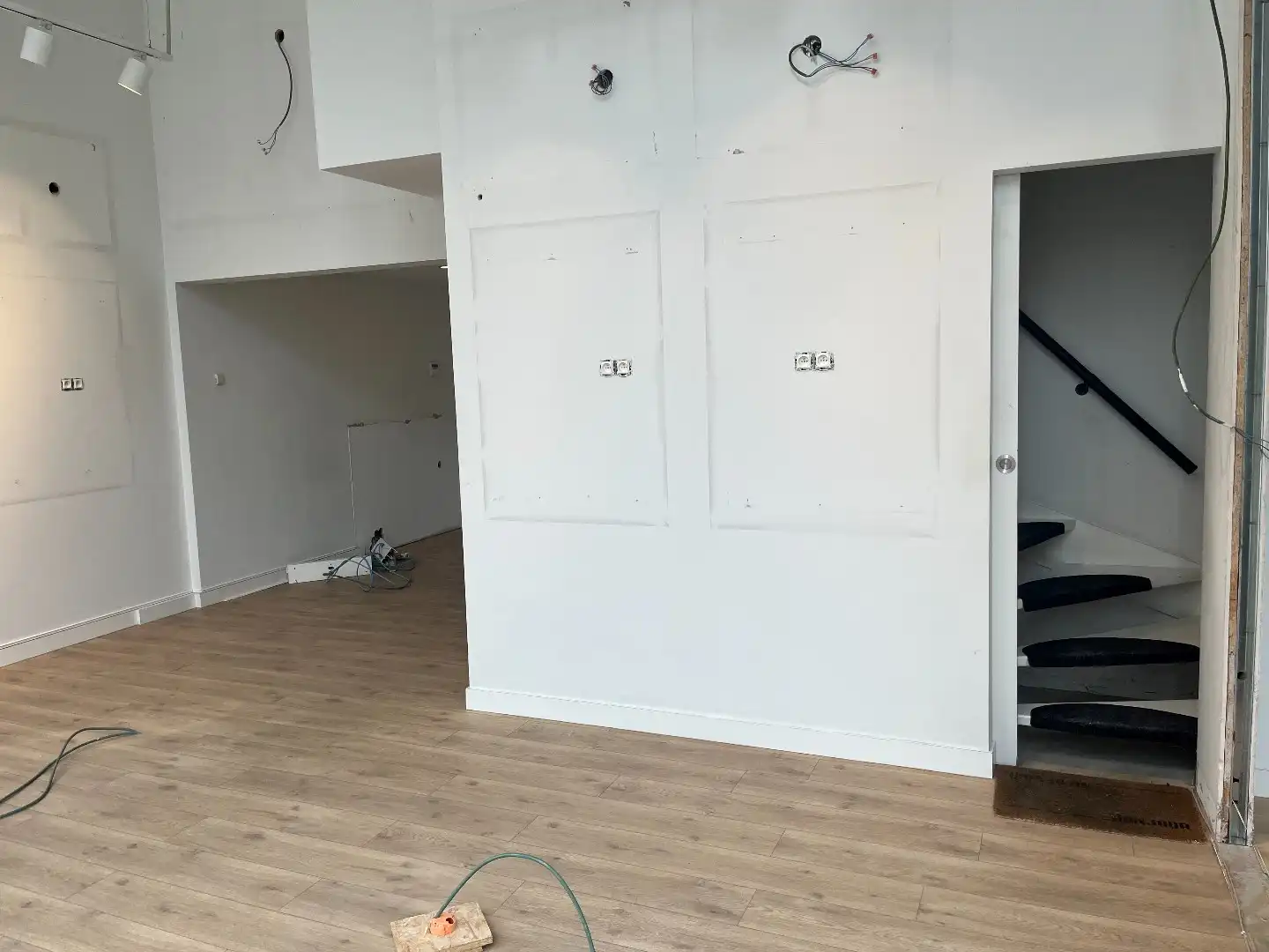 Handelspand te huur in hartje centrum Hasselt foto 5