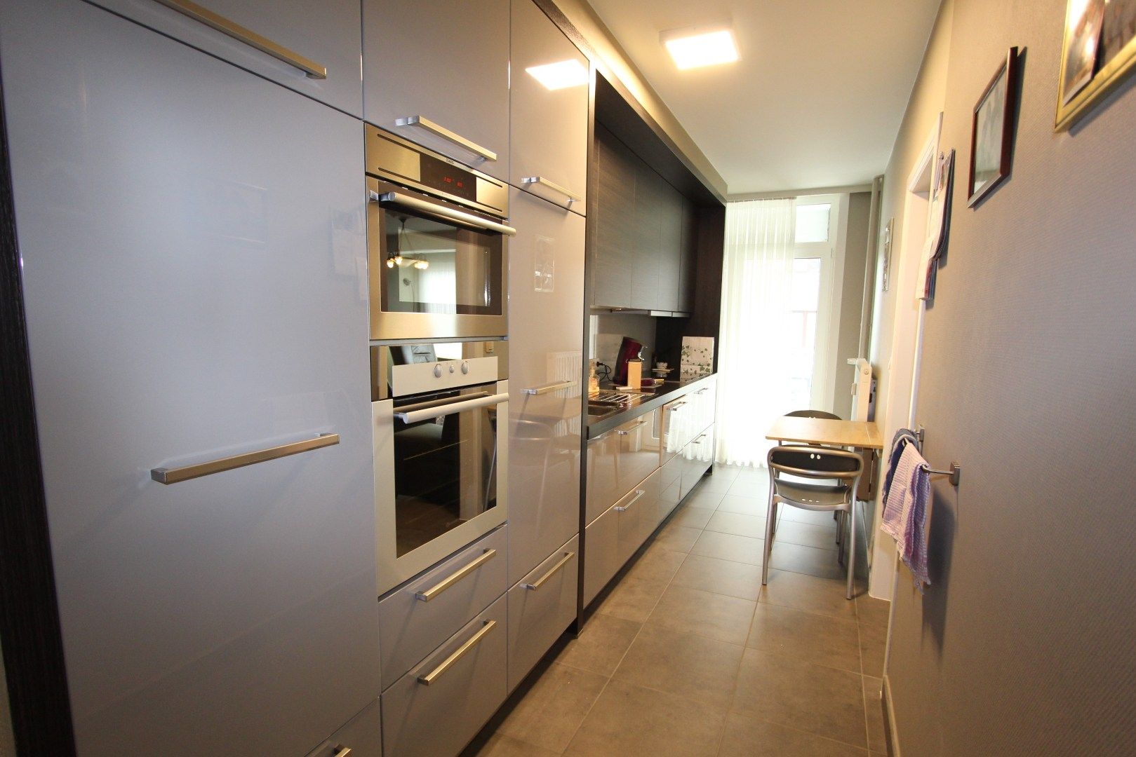 MODERN APPARTEMENT IN HET STADSCENTRUM foto 3