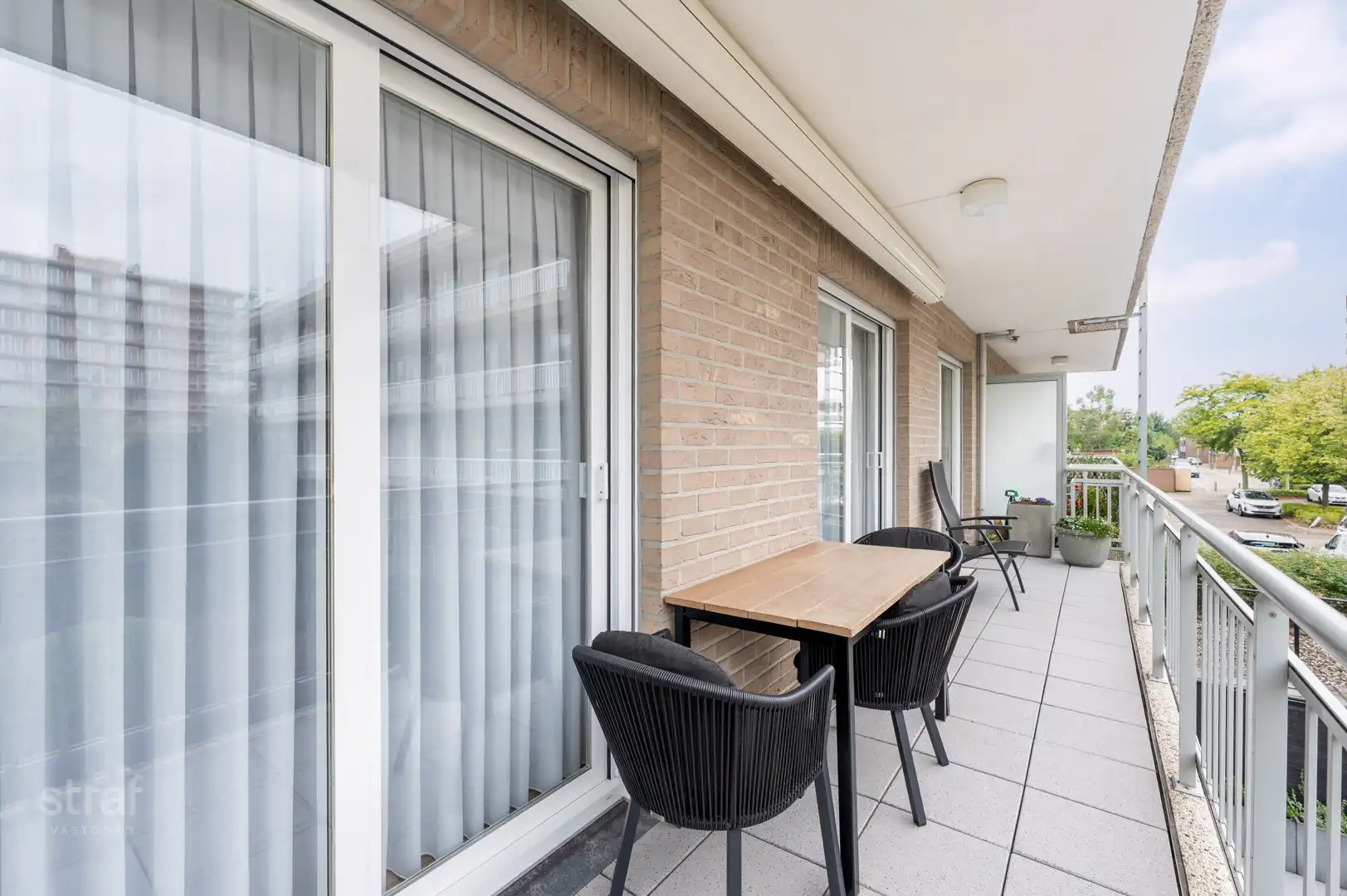 Smaakvol gerenoveerd doorloopappartement met 3 slaapkamers foto 14