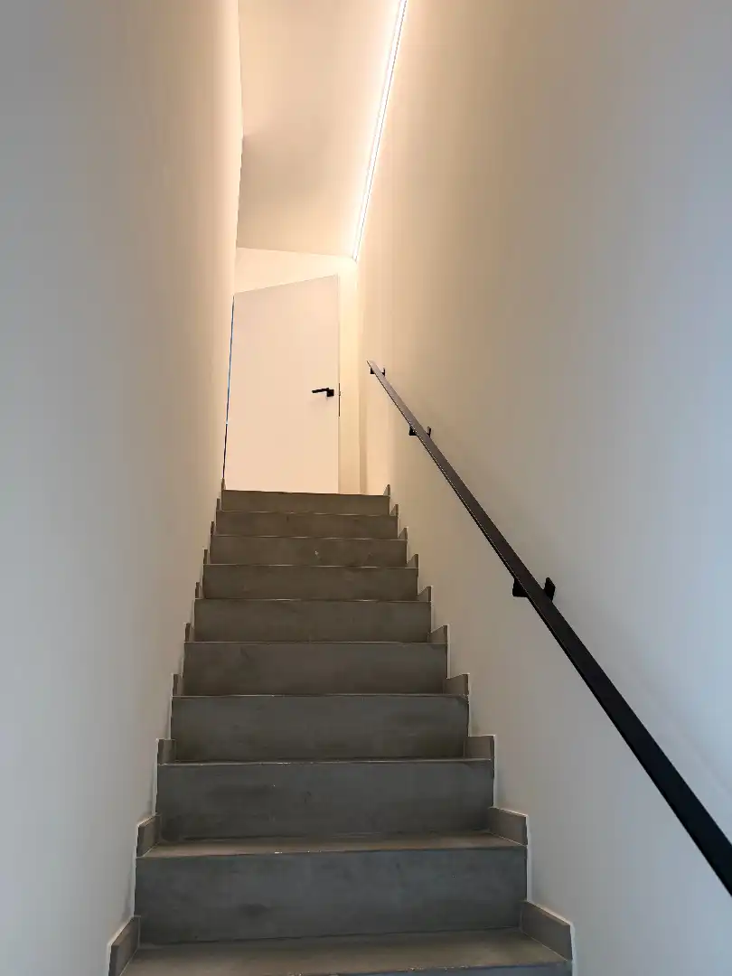 Lichtrijk nieuwbouw duplex-appartement met ruim zonneterras van 23 m²! foto 15