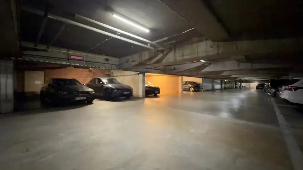 Gelijkvloerse kantoren te koop langs Singel in Antwerpen foto 25