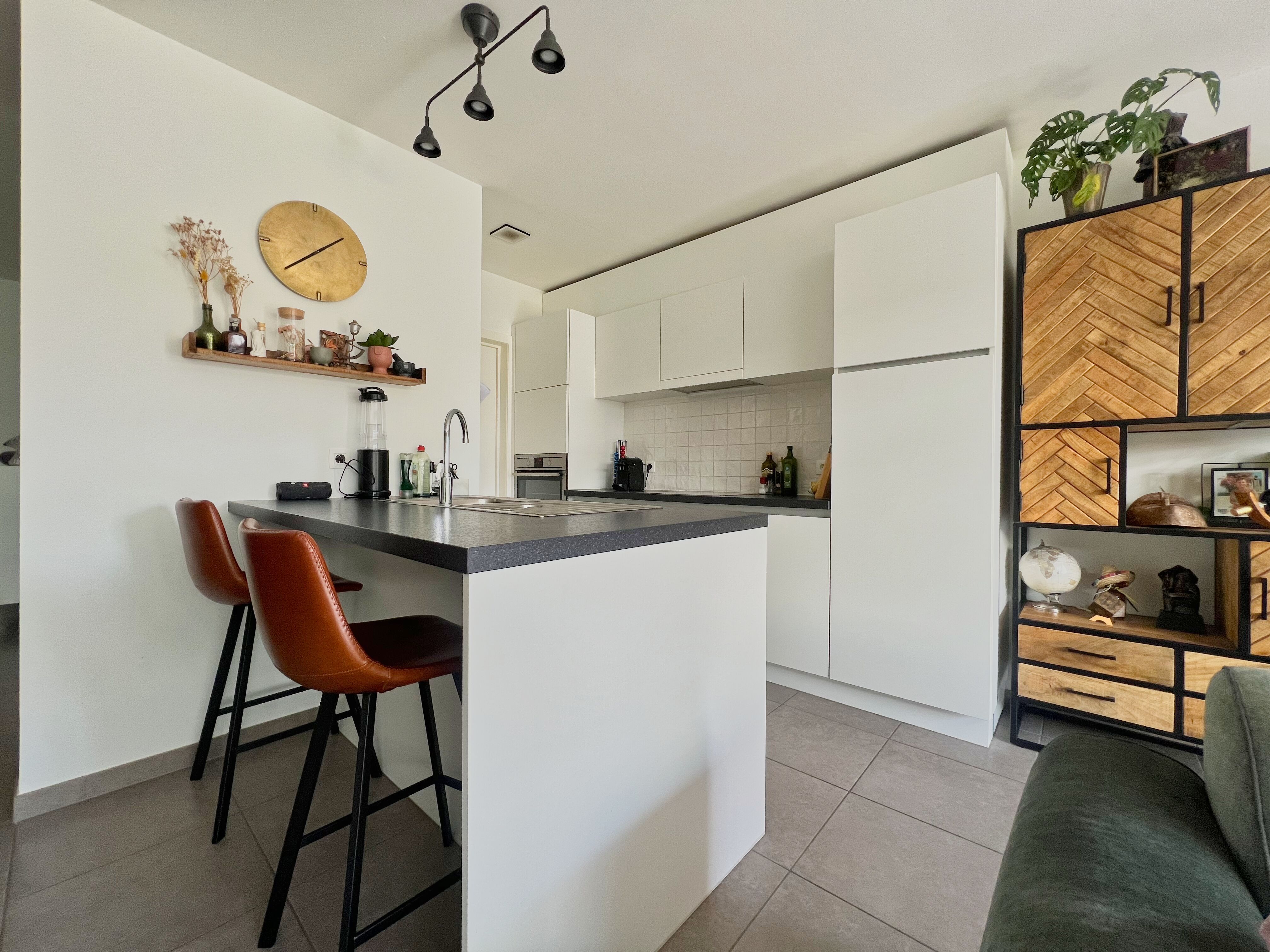 Prachtige, energiezuinige woning (4 slpk)+ zonnige tuin foto 6