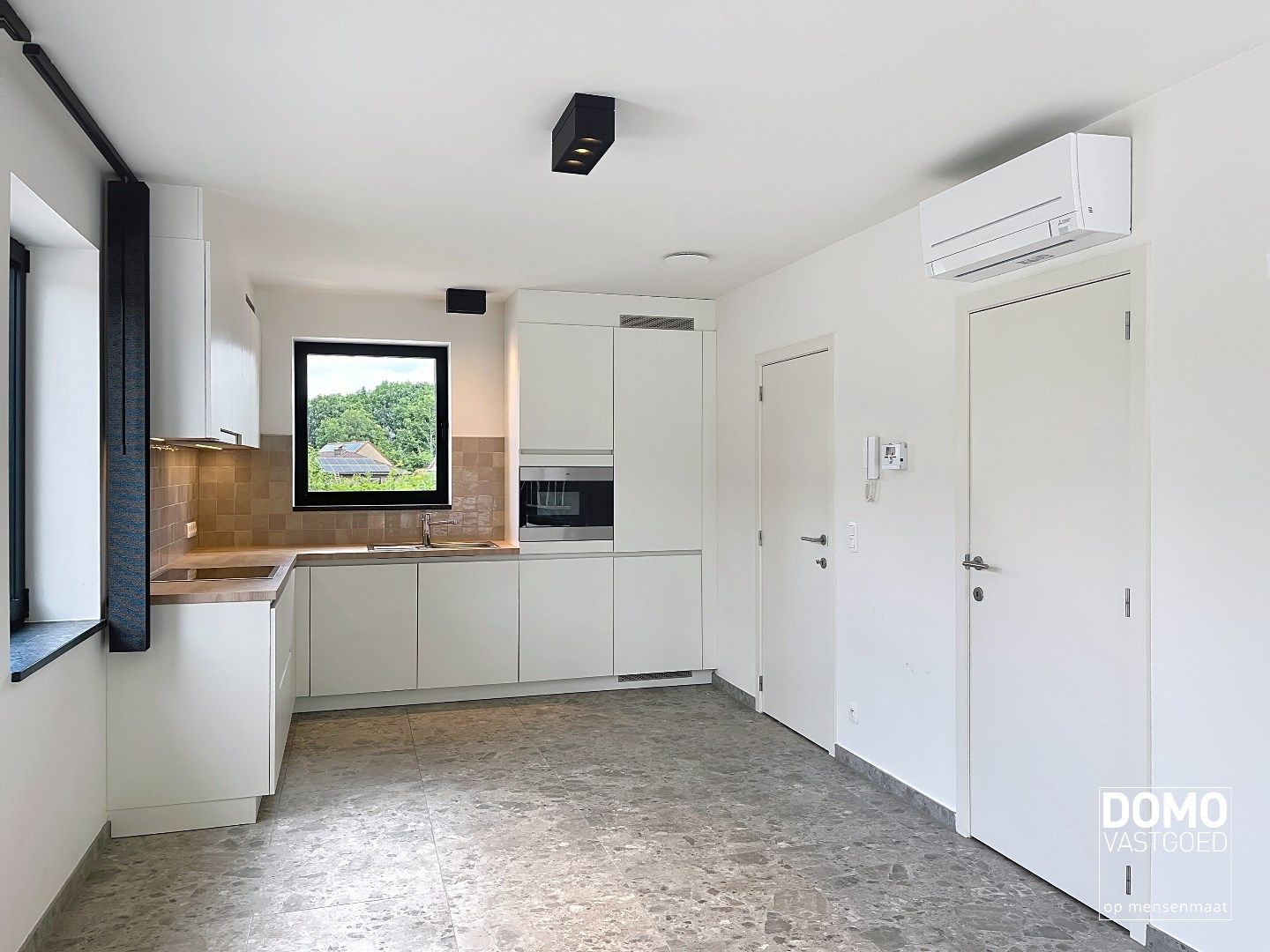 RUIM EN ENERGIEZUINIG DUPLEXAPPARTEMENT IN HEUSDEN-ZOLDER foto 3