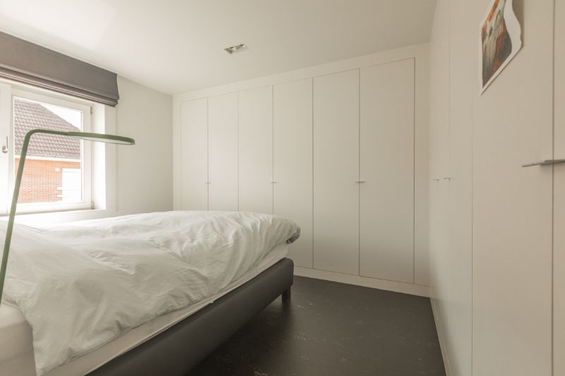 Ruime, hedendaagse woning met 3 slaapkamesr, 2 badkamers, tuin, garage...Energielabel C. foto 17