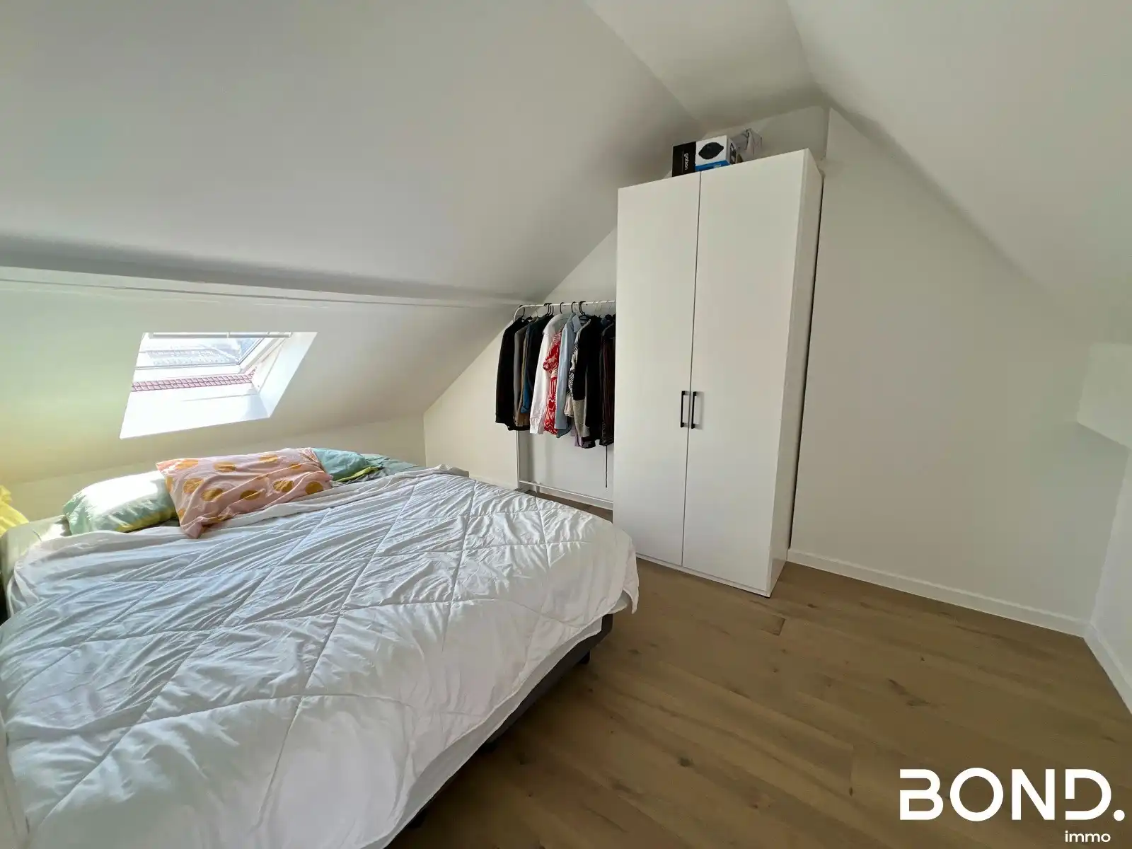 Totaal gerenoveerde studentenduplex te huur in hartje Leuven foto 5