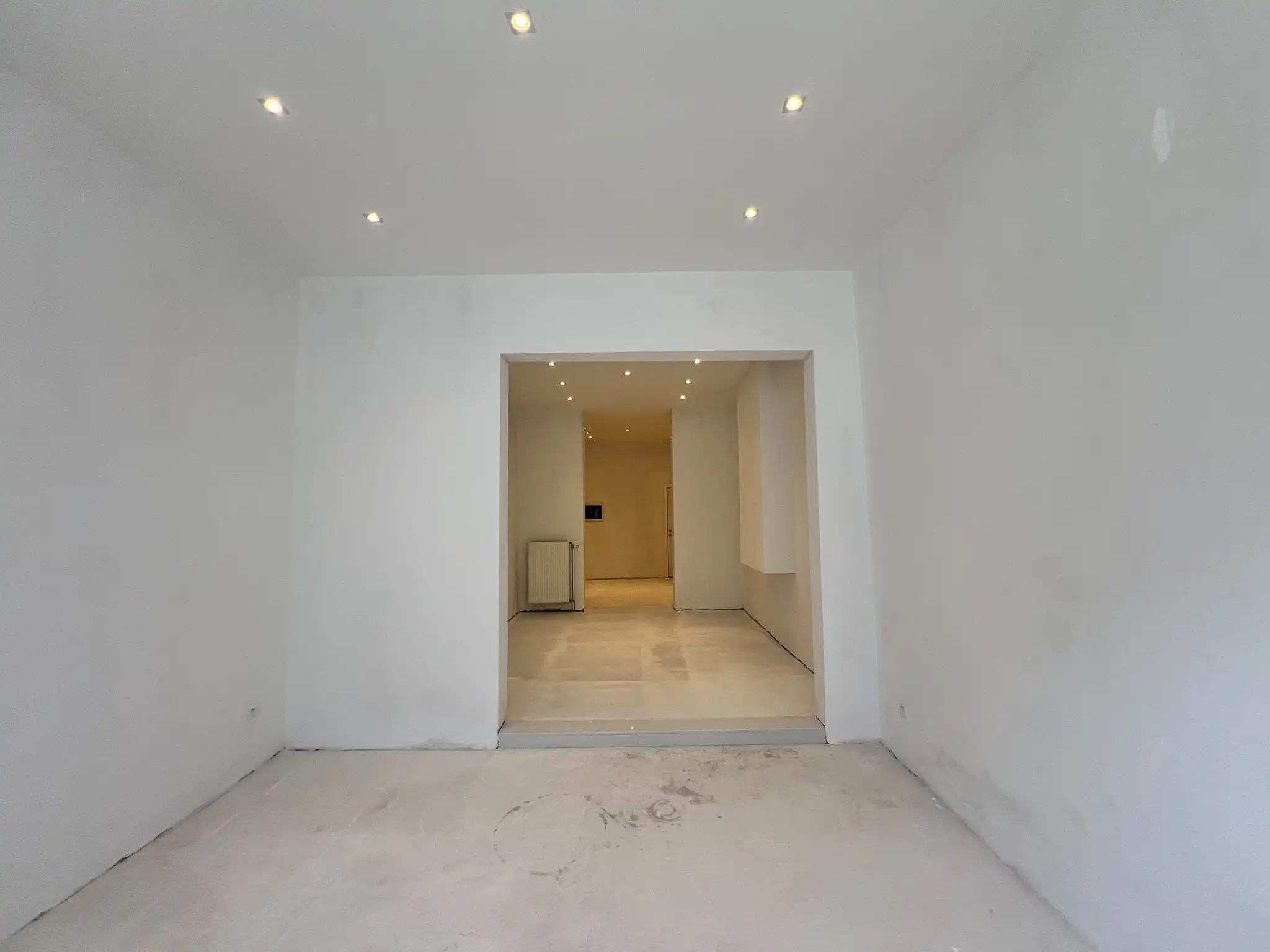 Winkel- of handelsruimte 55 m² met 120 m² werk- en opslagruimte foto 3