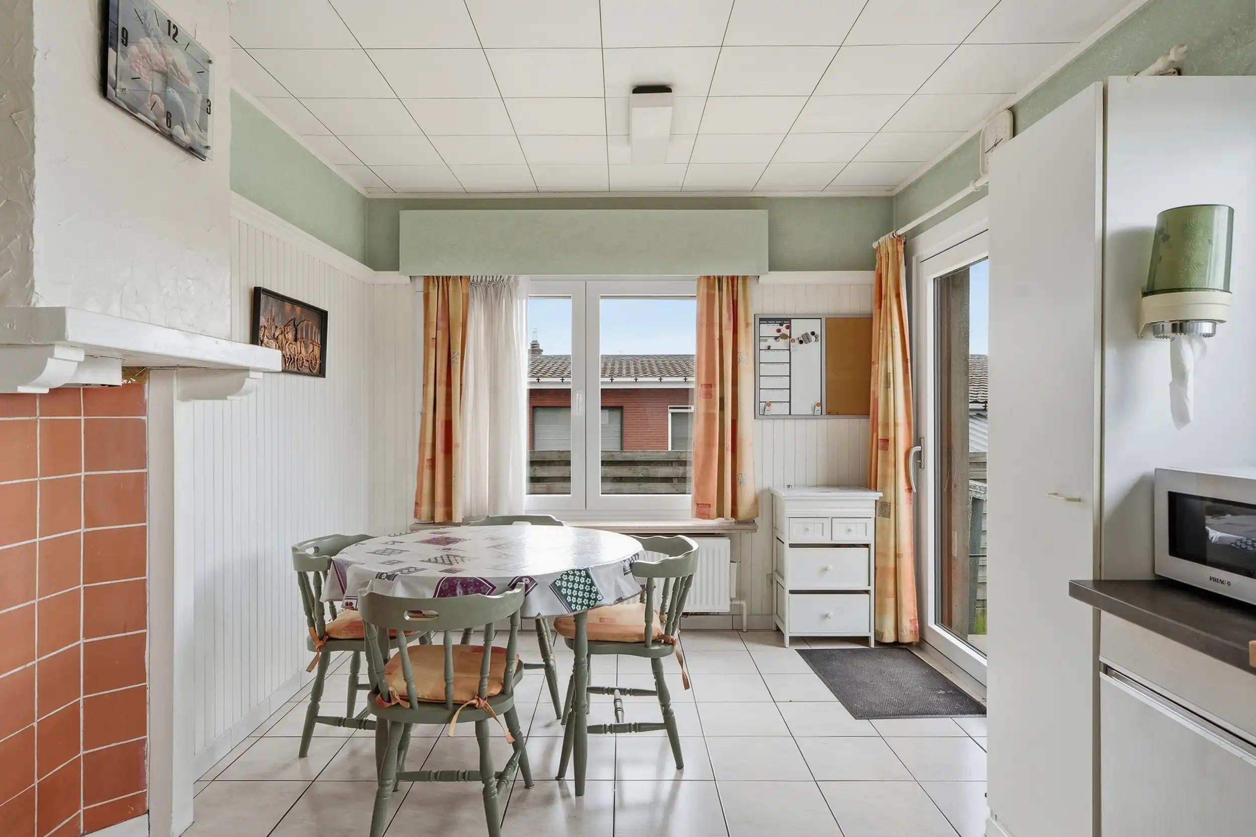 Karaktervolle alleenstaande woning in leuke wijk te Deinze foto 6