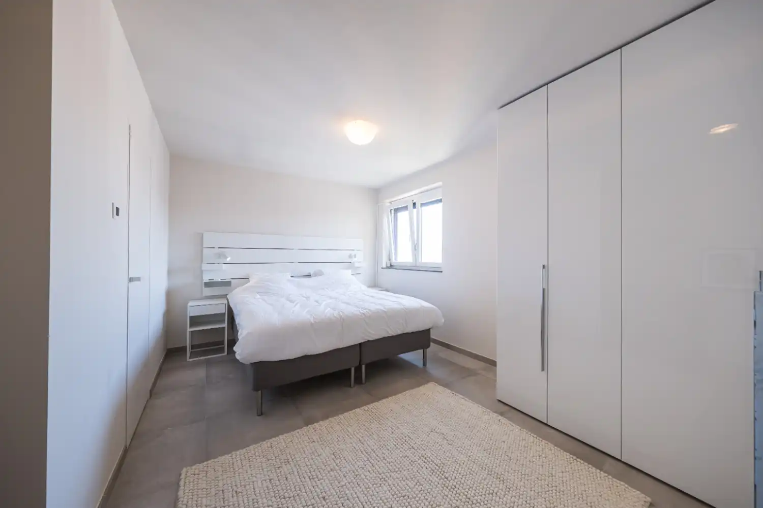 Ruim en jong appartement op centrale ligging! foto 20