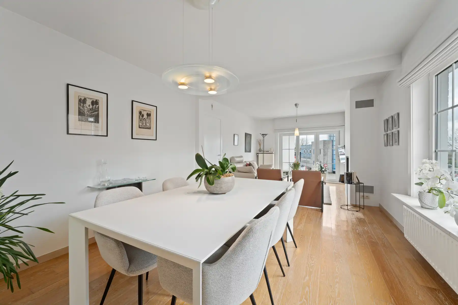 Centraal gelegen uitstekend onderhouden eigendom  foto 4