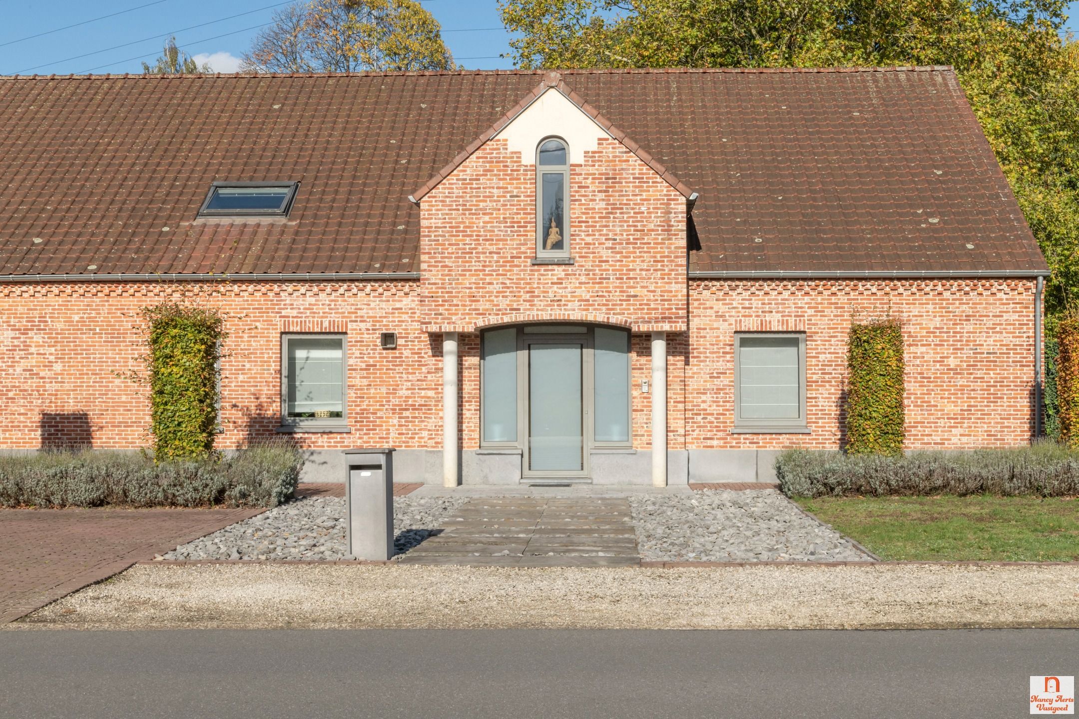 Een unieke woonbeleving op een idyllische plek in Koersel foto 3