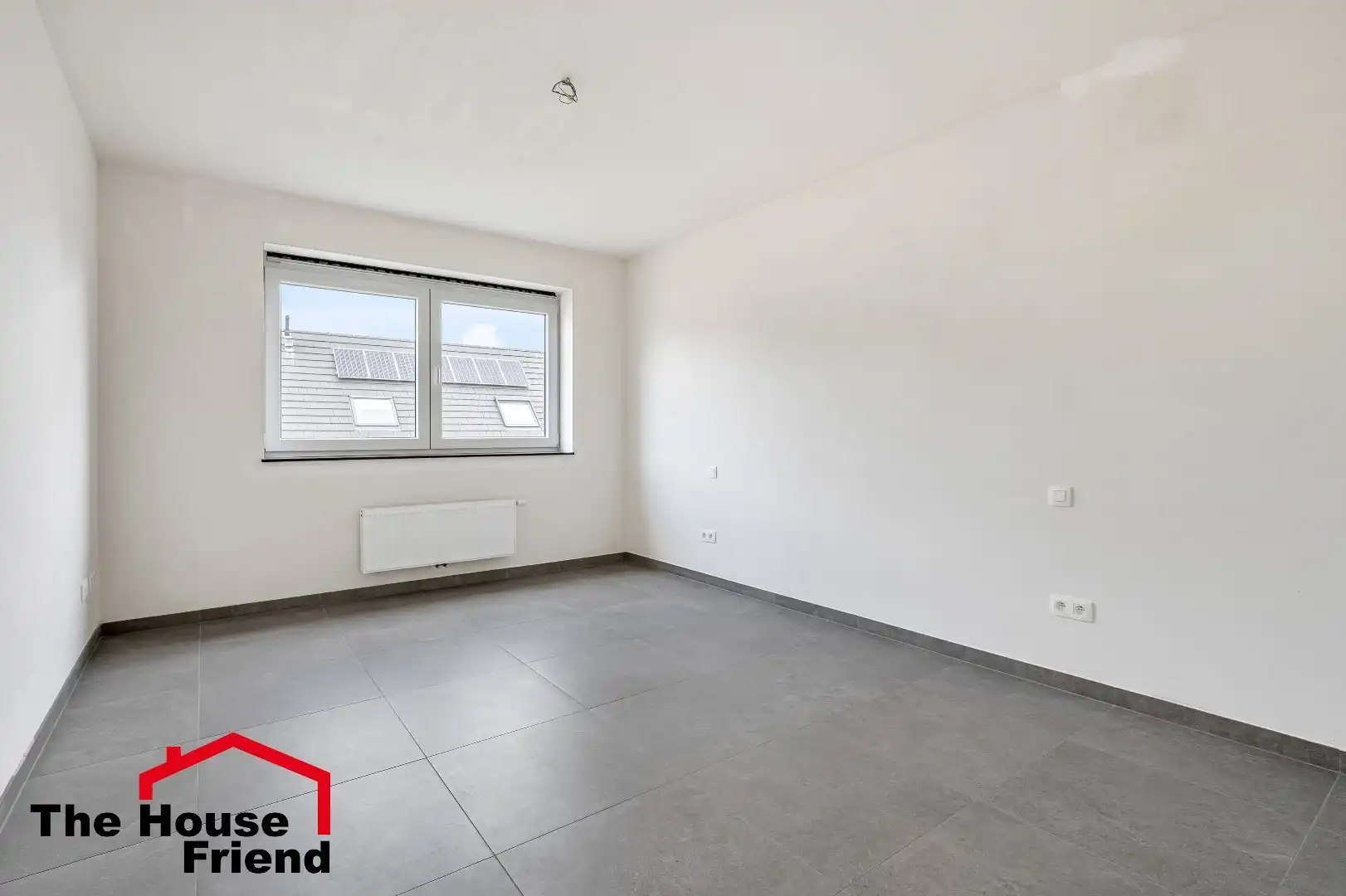 Top afgewerkte nieuwbouwwoning met 3 slaapkamers, tuin en carport in rustige woonomgeving foto 14