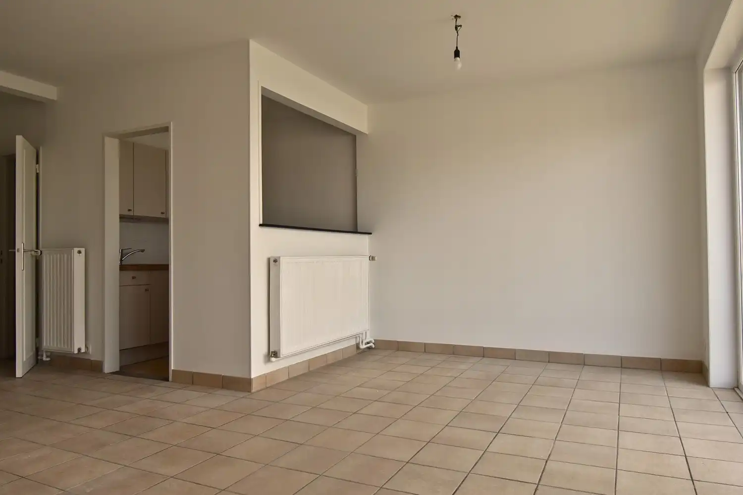 Appartement te Huur in Sint-Pieters-Leeuw met 2 Slaapkamers foto 4