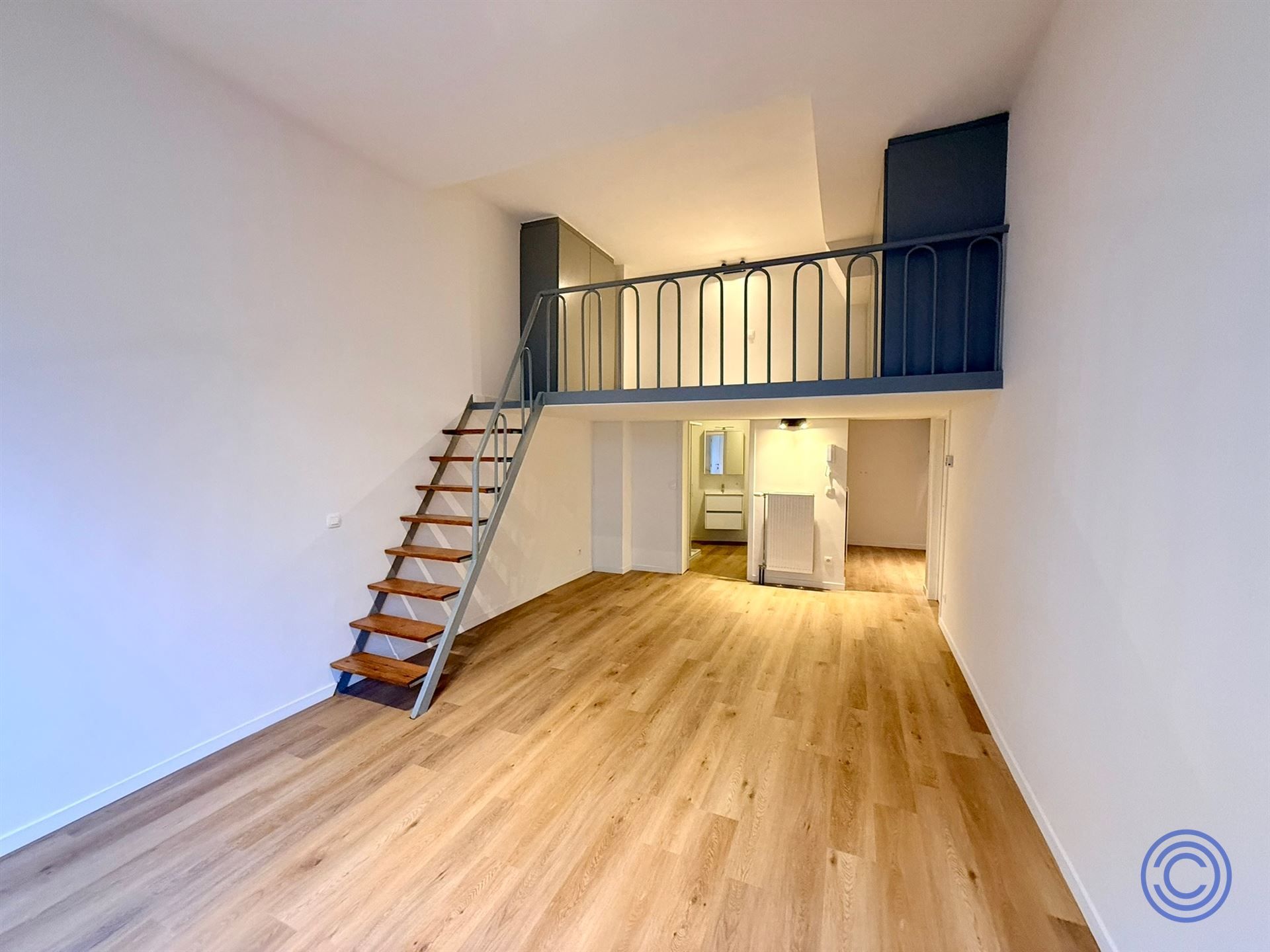 Instapklaar gelijkvloers appartement op TOP locatie! foto 2