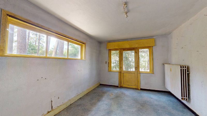 Rustig en gunstig gelegen te renoveren villa van 375m² op 48 are foto 10