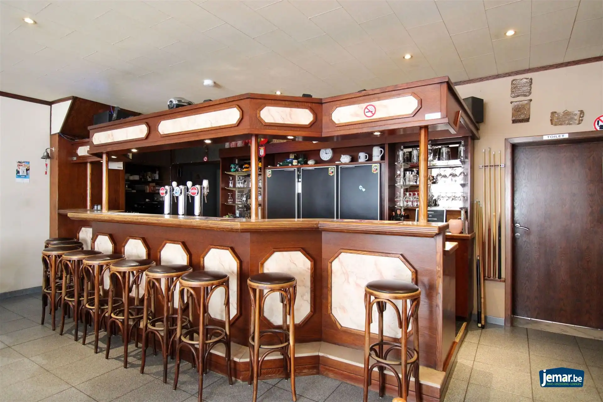 Handelspand met woonst te koop gelegen op toplocatie in Maasmechelen! foto 3