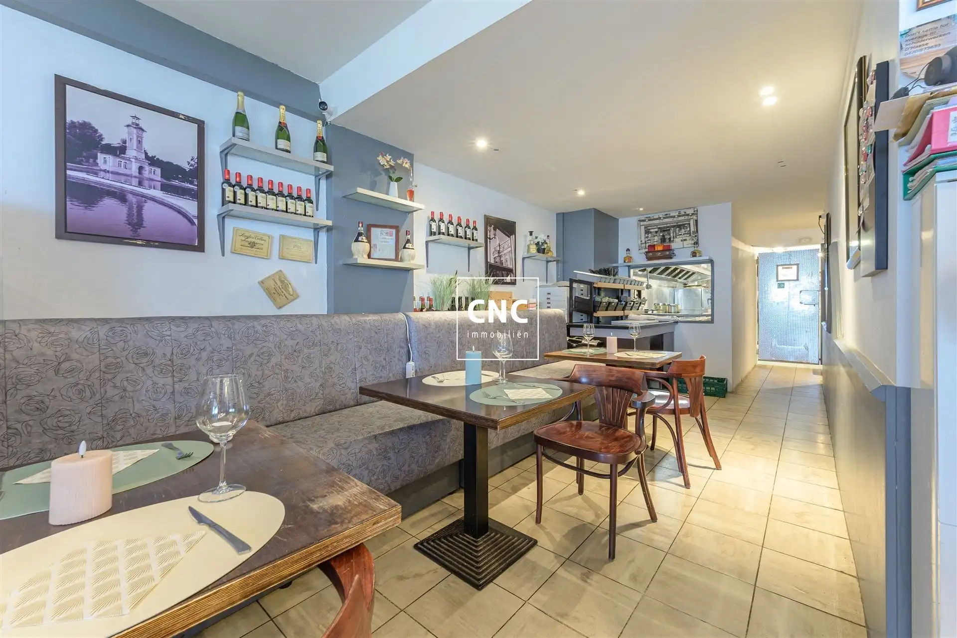 Zeer ruim en instapklaar handelspand aan Zeedijk-Heist foto 17