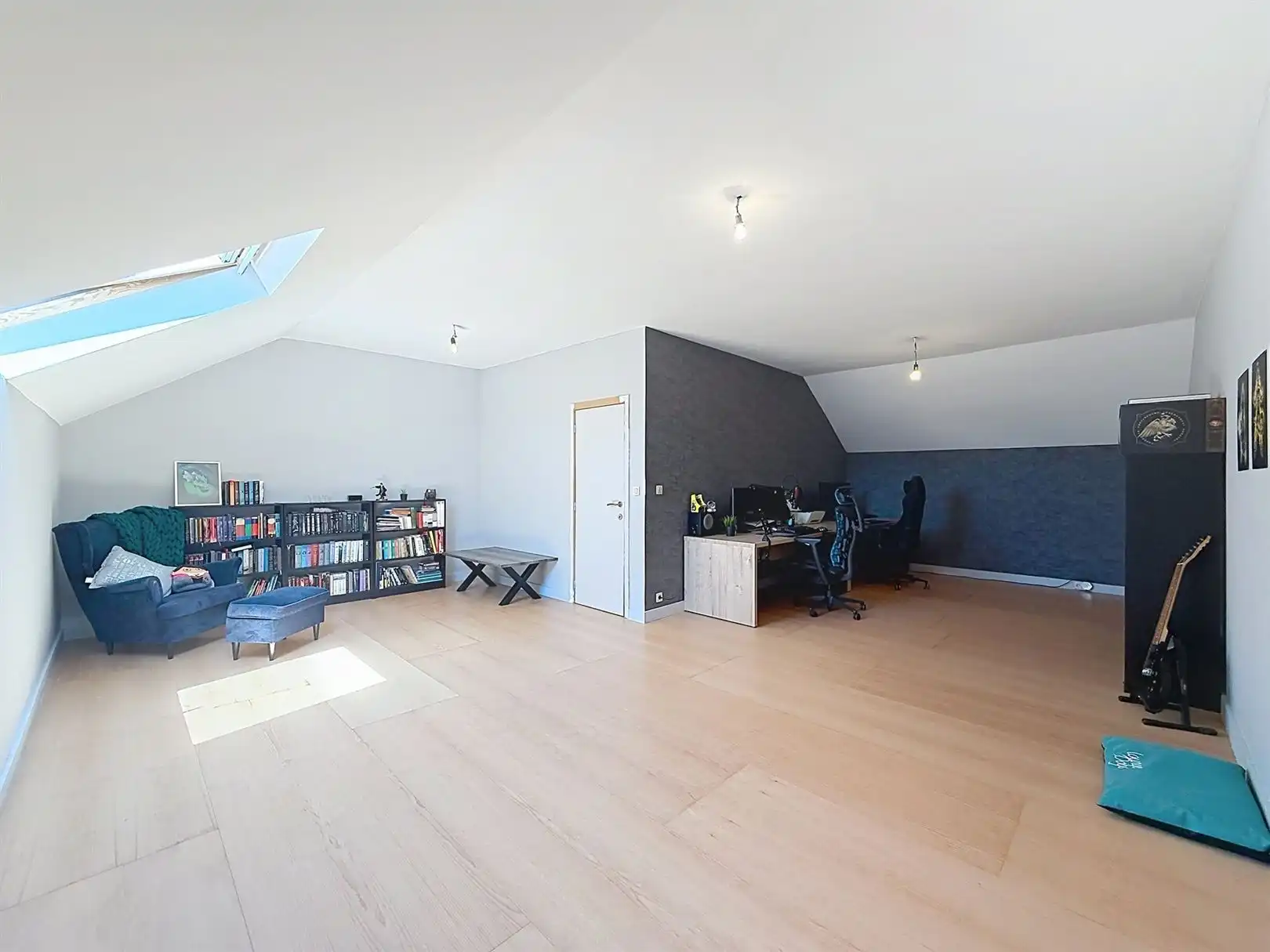 Instapklare woning met 3 slpks, tuin - 01a 78ca  foto 25