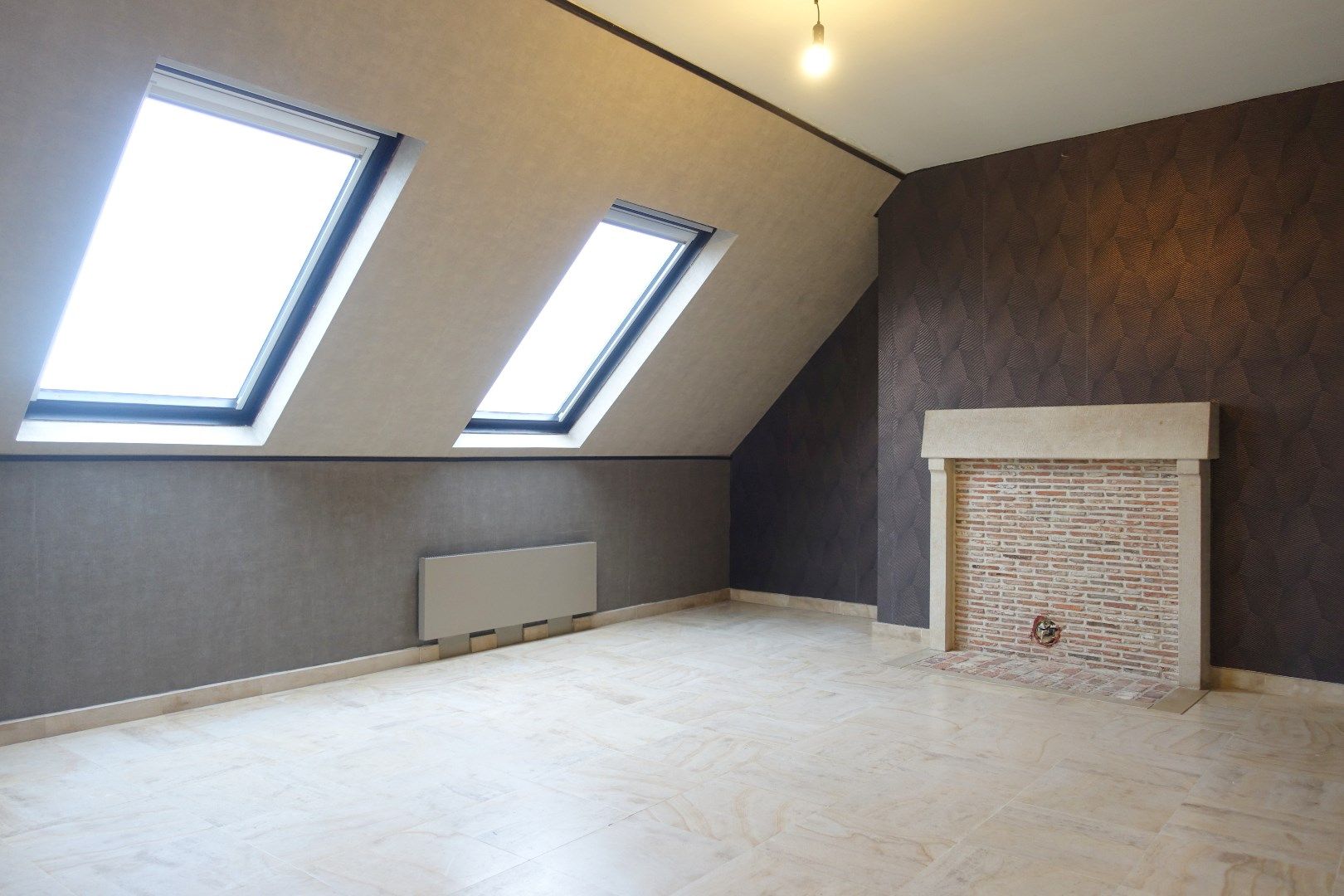 Opbrengsteigendom met 7 appartementen, 2 handelspanden en 7 garageboxen in Gistel foto 24