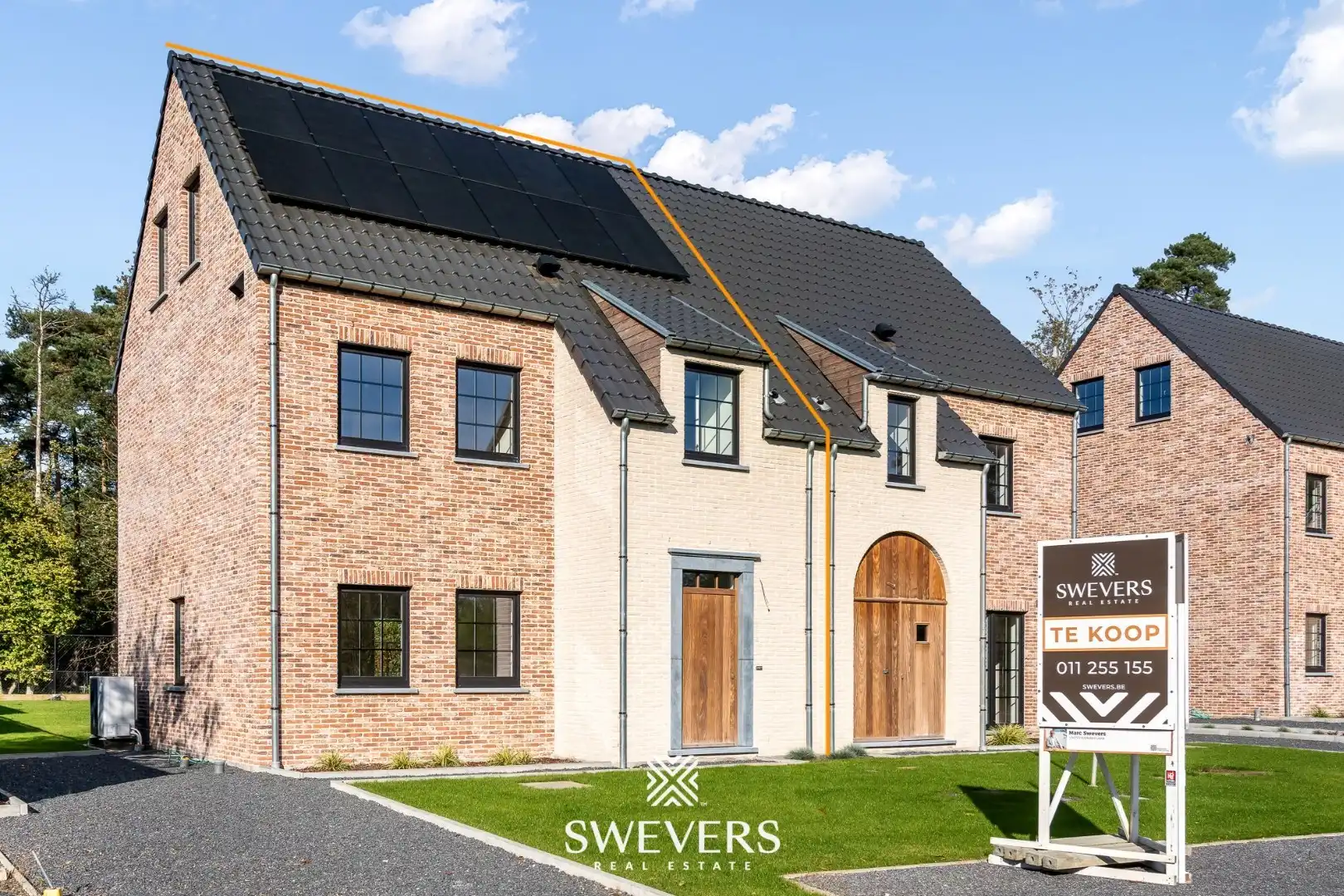 Instapklare houtskeletbouwwoning – volledig afgewerkt op perceel van 3a 45ca foto {{pictureIndex}}