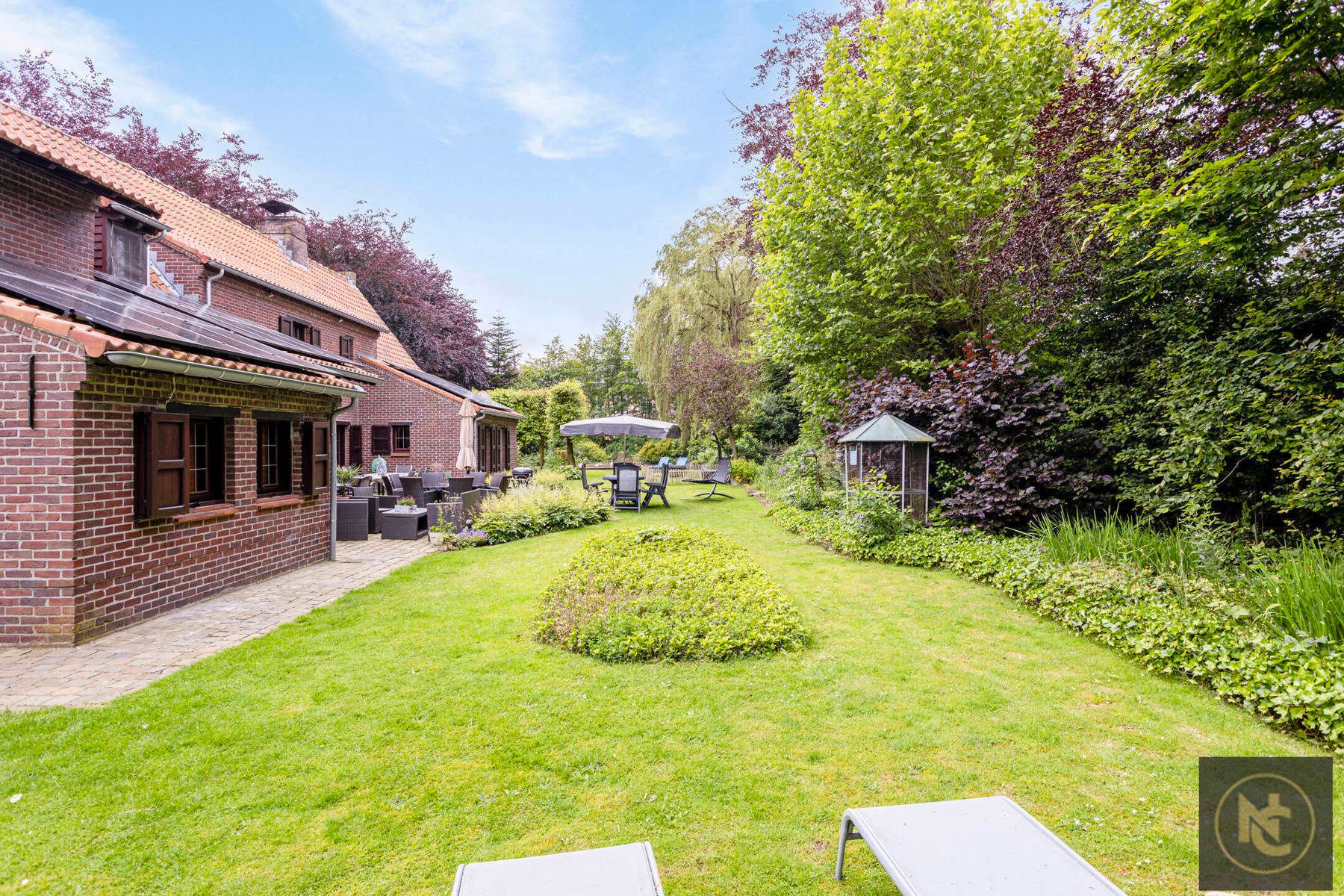 Uitzonderlijke villa met 6 slaapkamers en 2 garages foto 36