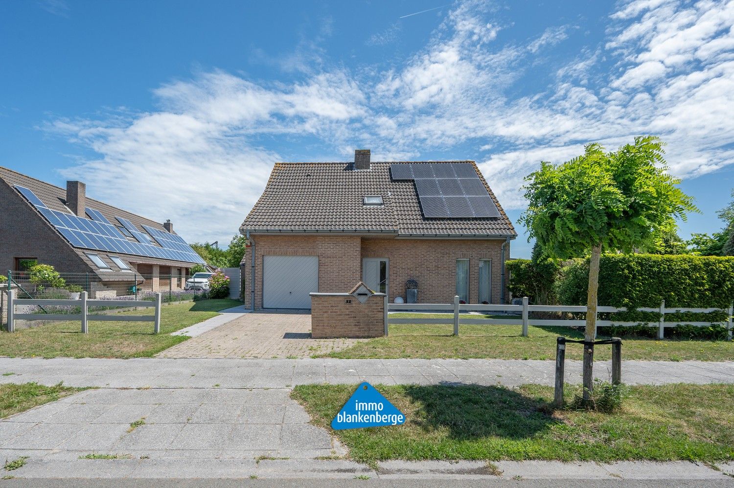 Instapklare Gezinsvilla met Tuin op Rustige en Centrale Ligging foto 38