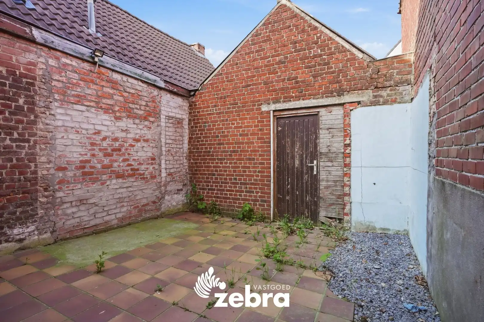 Charmante hoekwoning met garage en ruime bijgebouwen in Meulebeke! foto 20
