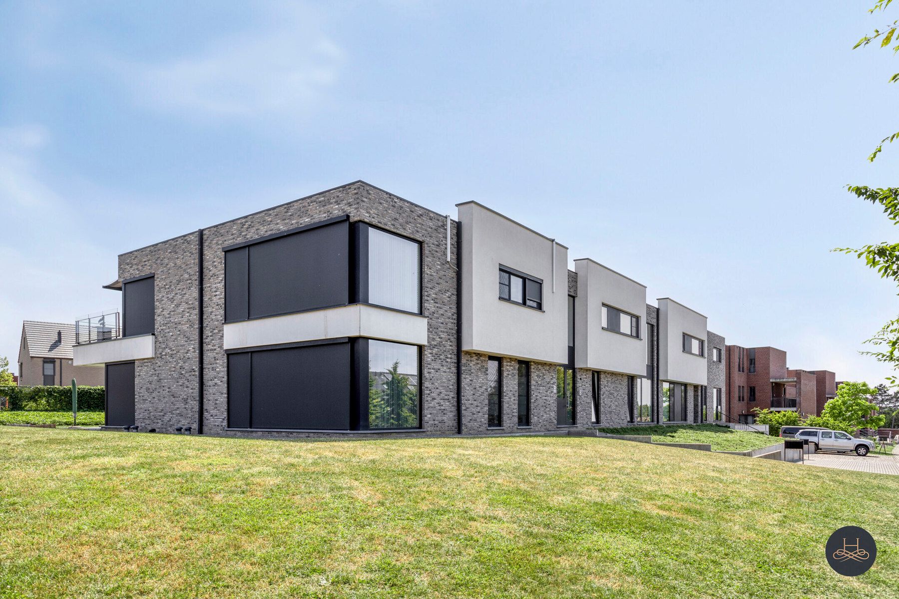 Zeer recent, energiezuinig gelijkvloersappartement met tuin  foto 3