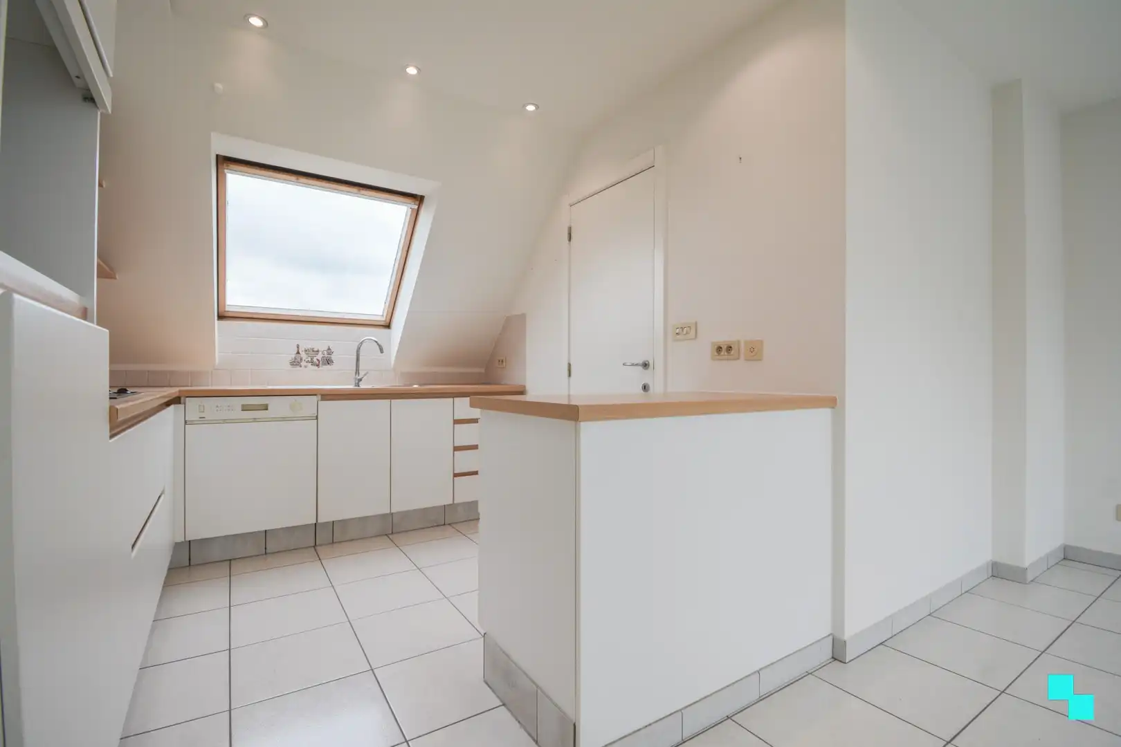 Aantrekkelijke investeringseigendom in dorpskern Gits foto 7