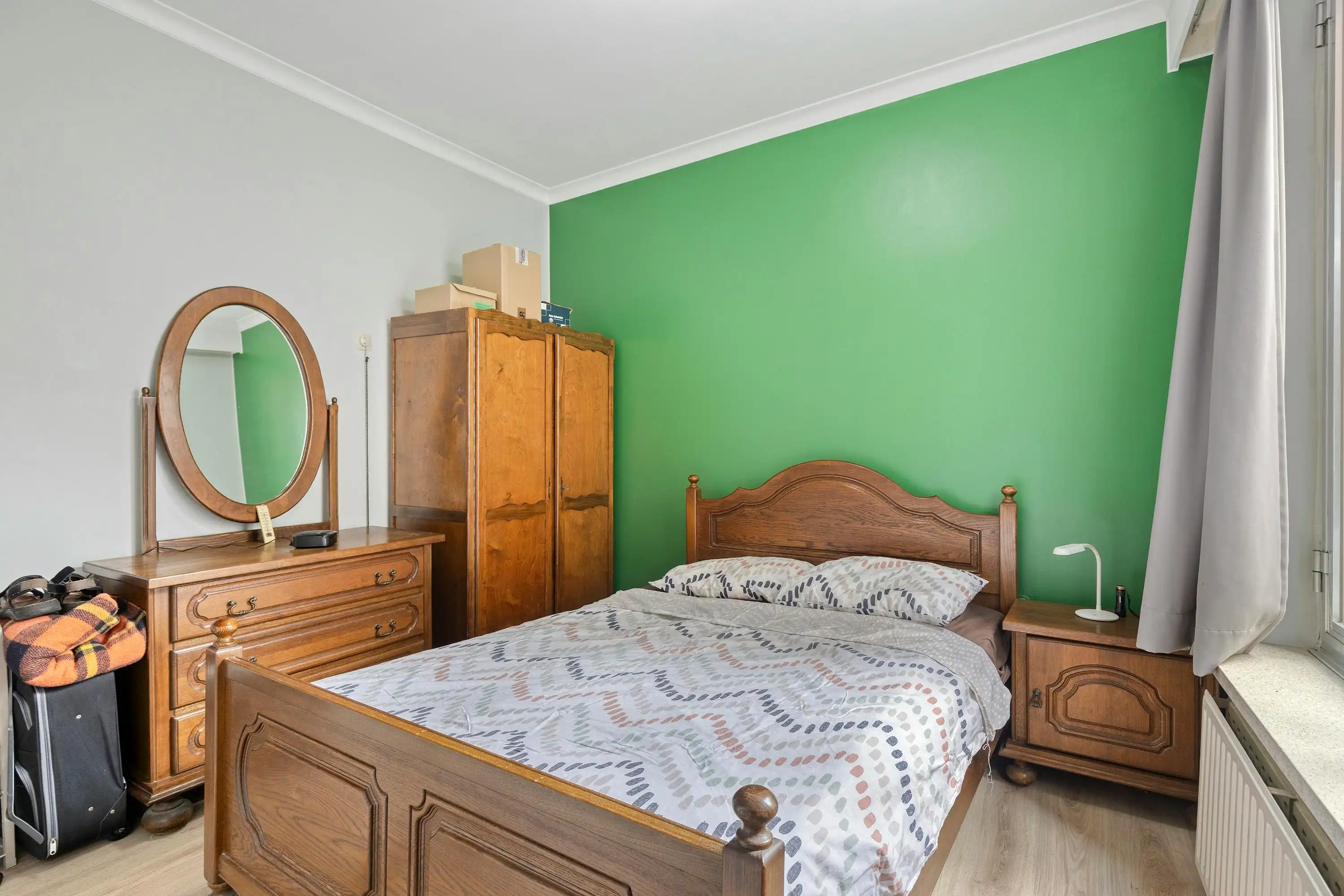 Lichtrijk en ruim appartement met terras te koop in Roeselare foto 7