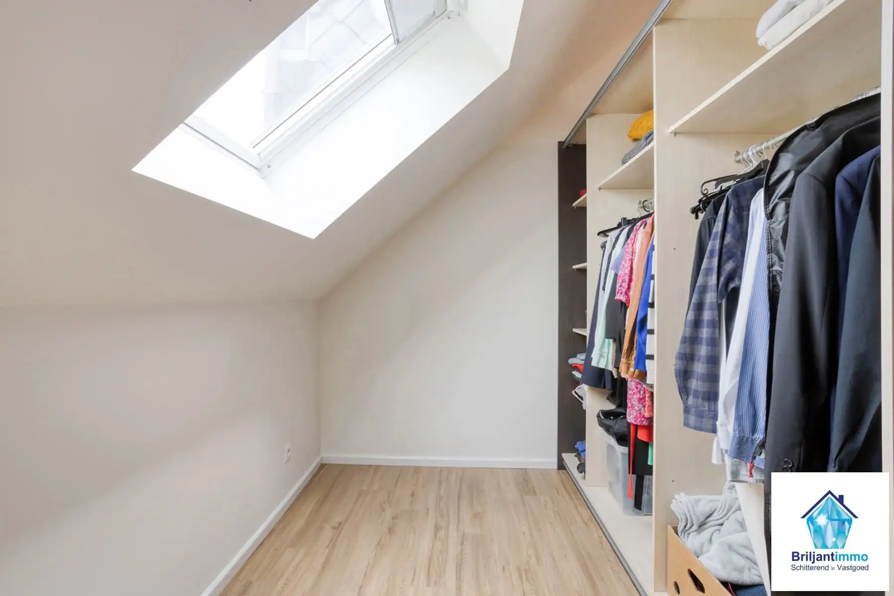 Ruime open bebouwing met tal van troeven in Elewijt centrum foto 24