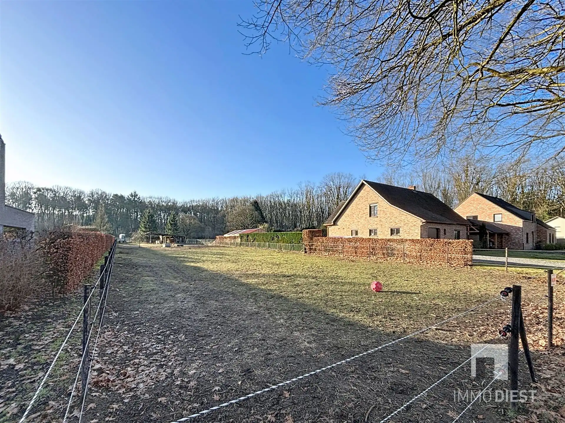 Residentiele bouwgrond - 21,25are - zuid gericht foto 4