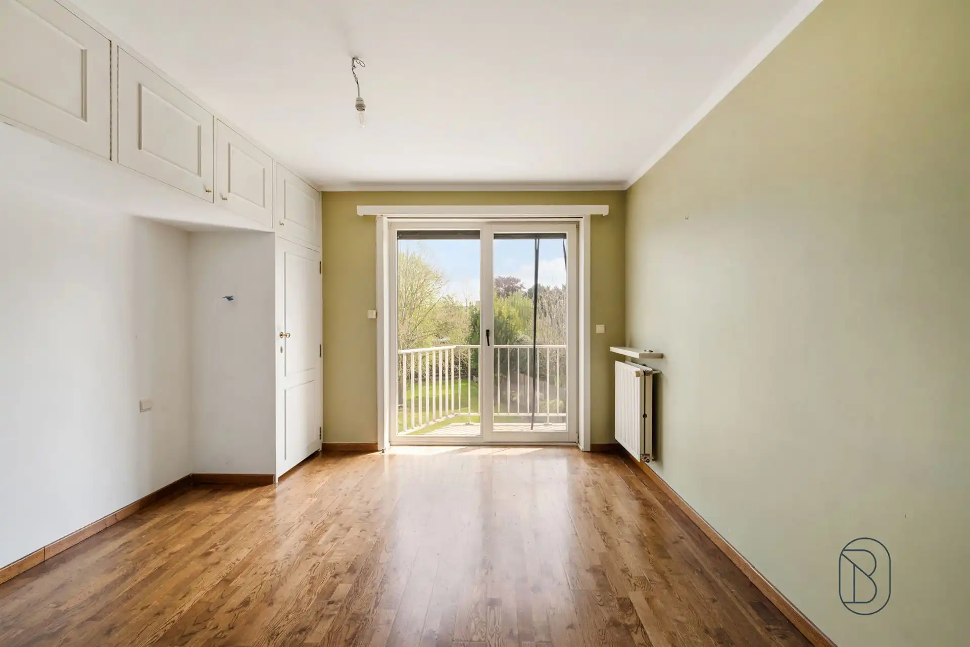 TOPgelegen leuk groot appartement met 2 slk en terras foto 10