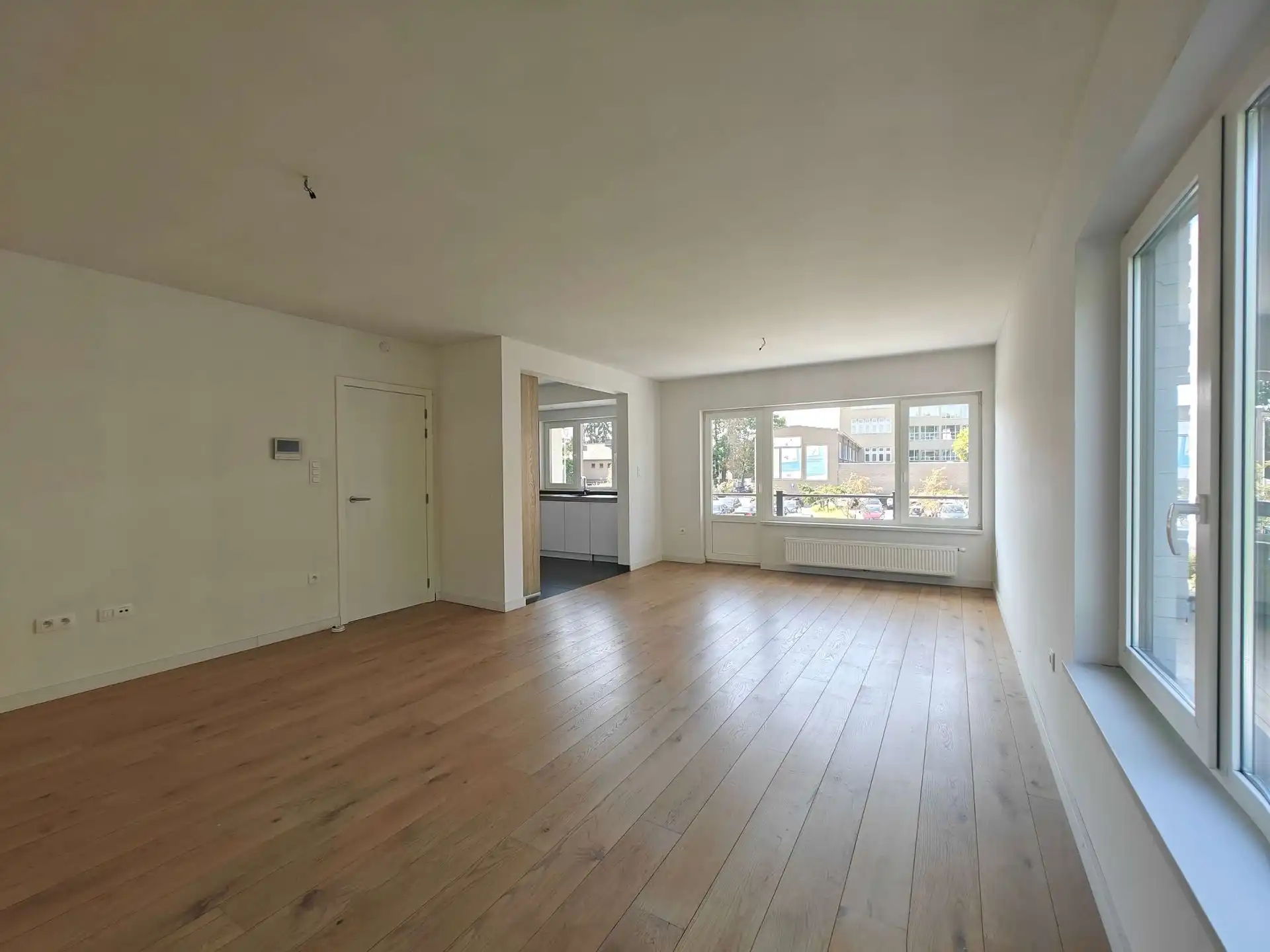 Gerenoveerd appartement met 3 slaapkamers  foto 3