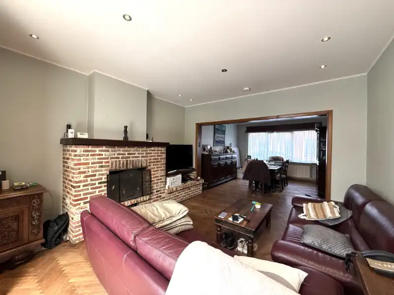 Ruime woning met prachtige tuin nabij Park Rozebroeken foto 5