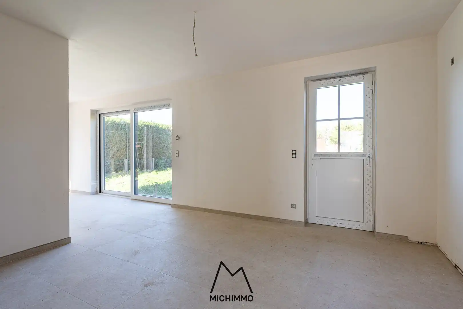 Fantastische nieuwbouwwoning met vier slaapkamers op hele leuke locatie. foto 11