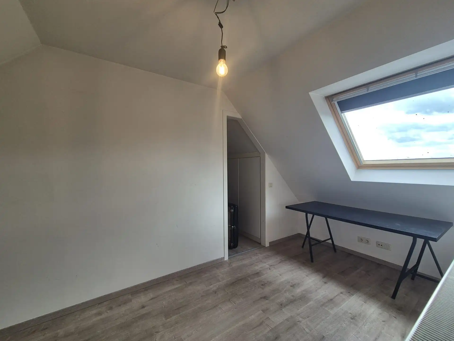 Gunstig gelegen ruim éénslaapkamer appartement met leuk terras. foto 13