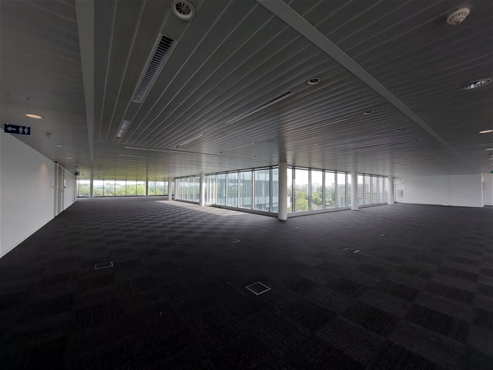LEOPOLD THREE: 394m² - 1.663 m²/verdieping foto 10