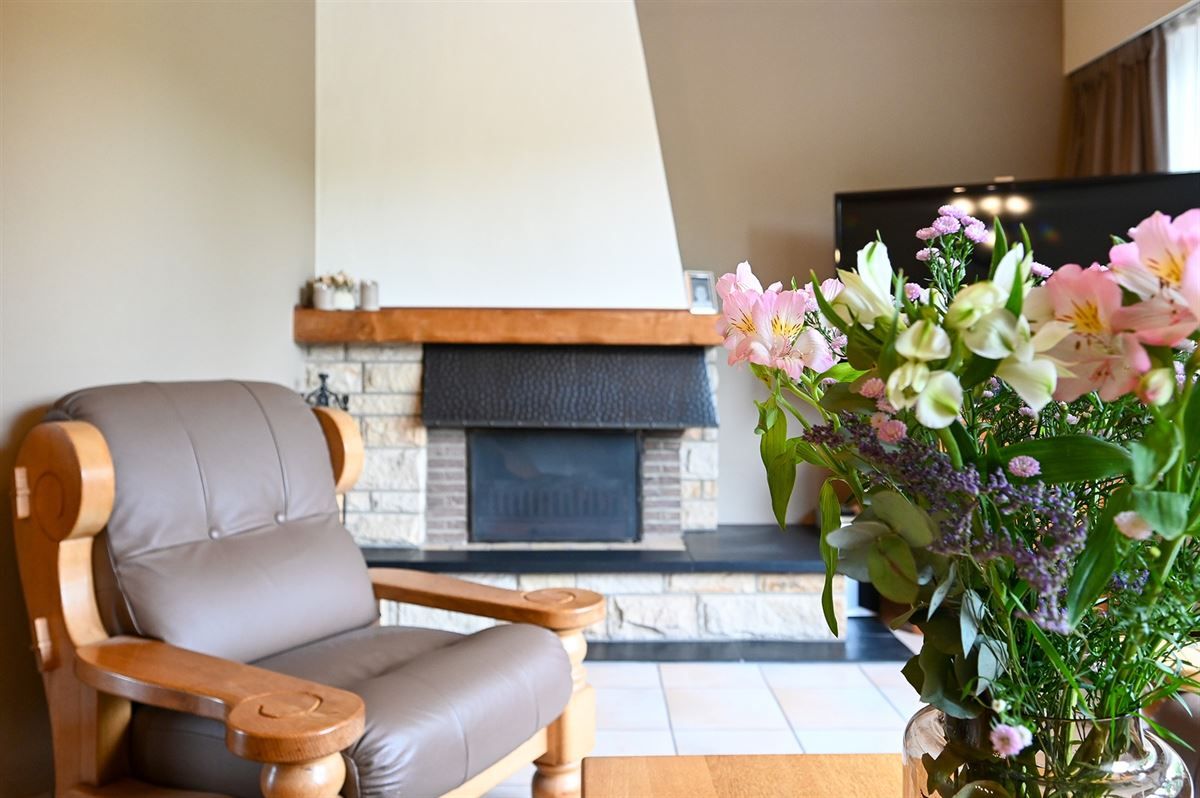 Goed onderhouden woning op toplocatie foto {{pictureIndex}}